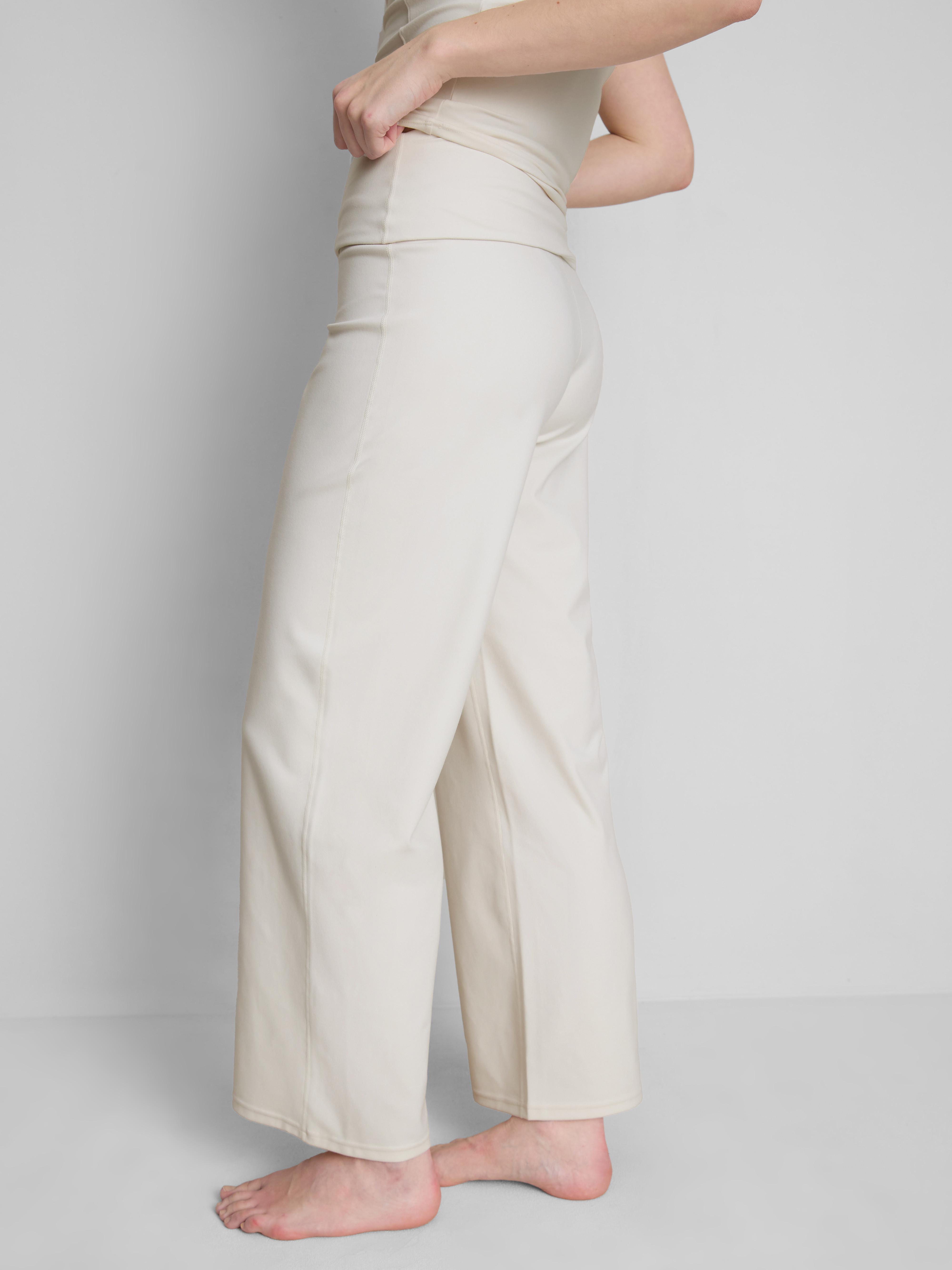 Fold Over Flared Active Leggings