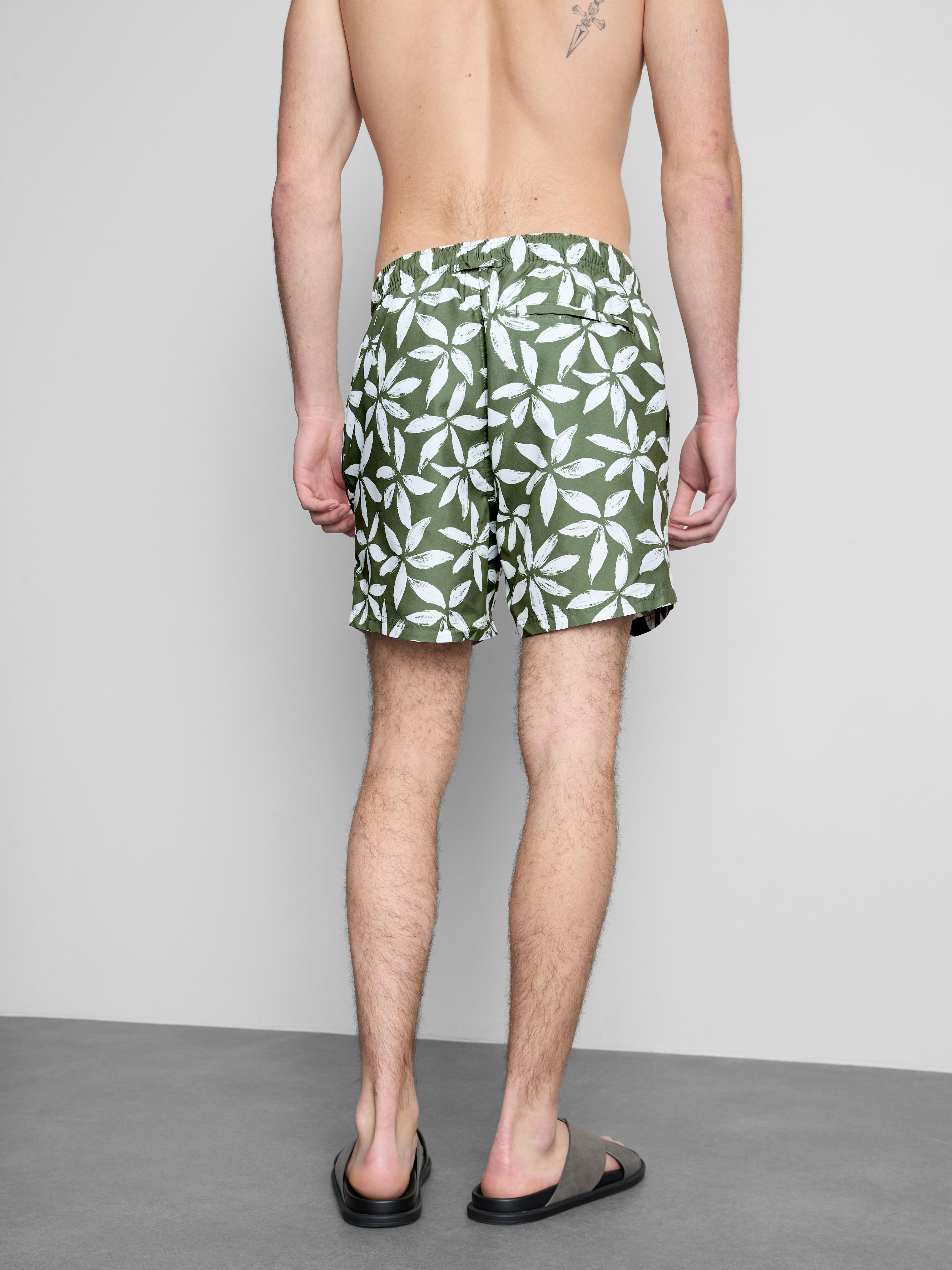Zwemshort met trekkoord en bloemenprint
