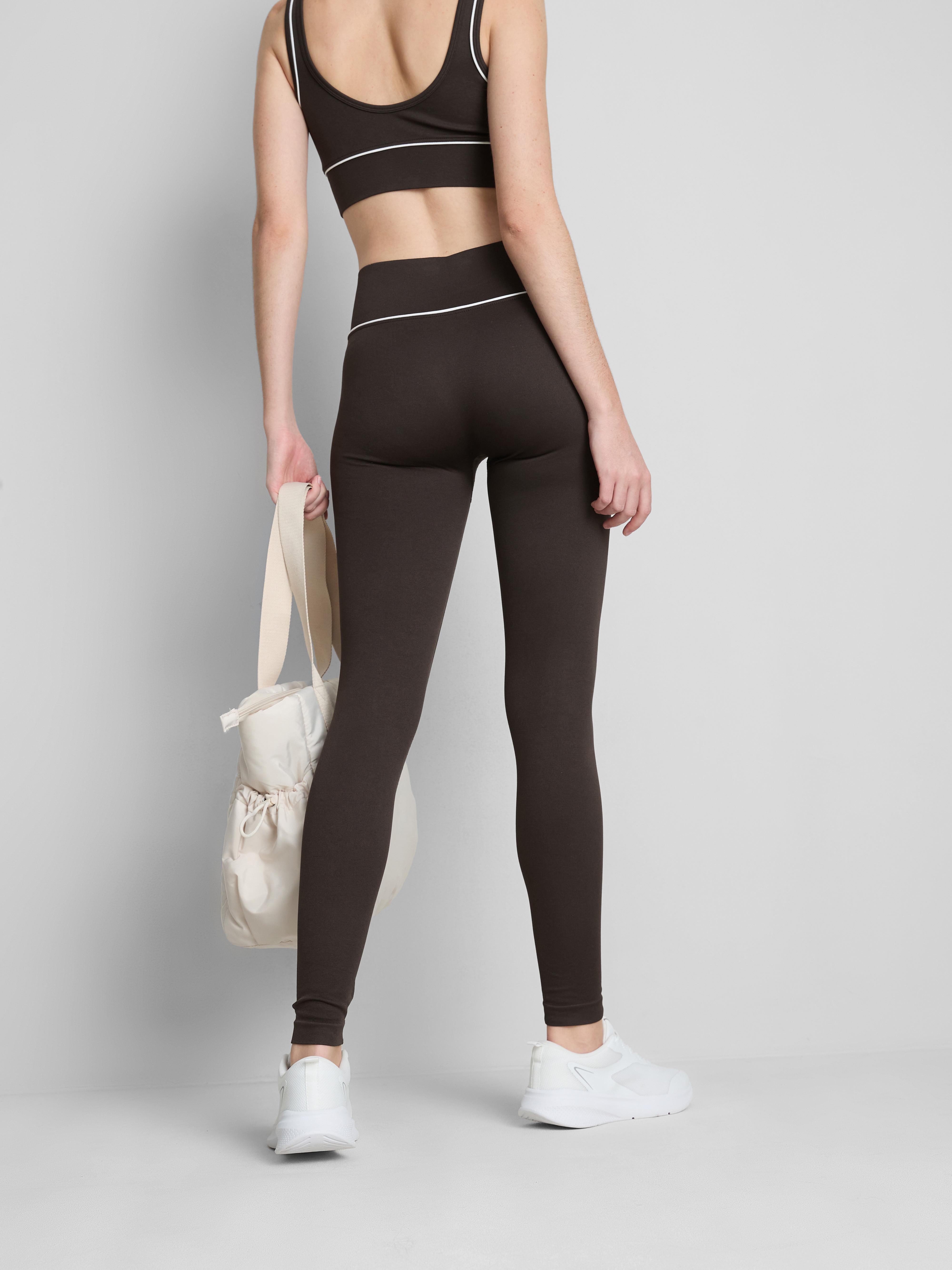 Naadloze sportlegging met biezen