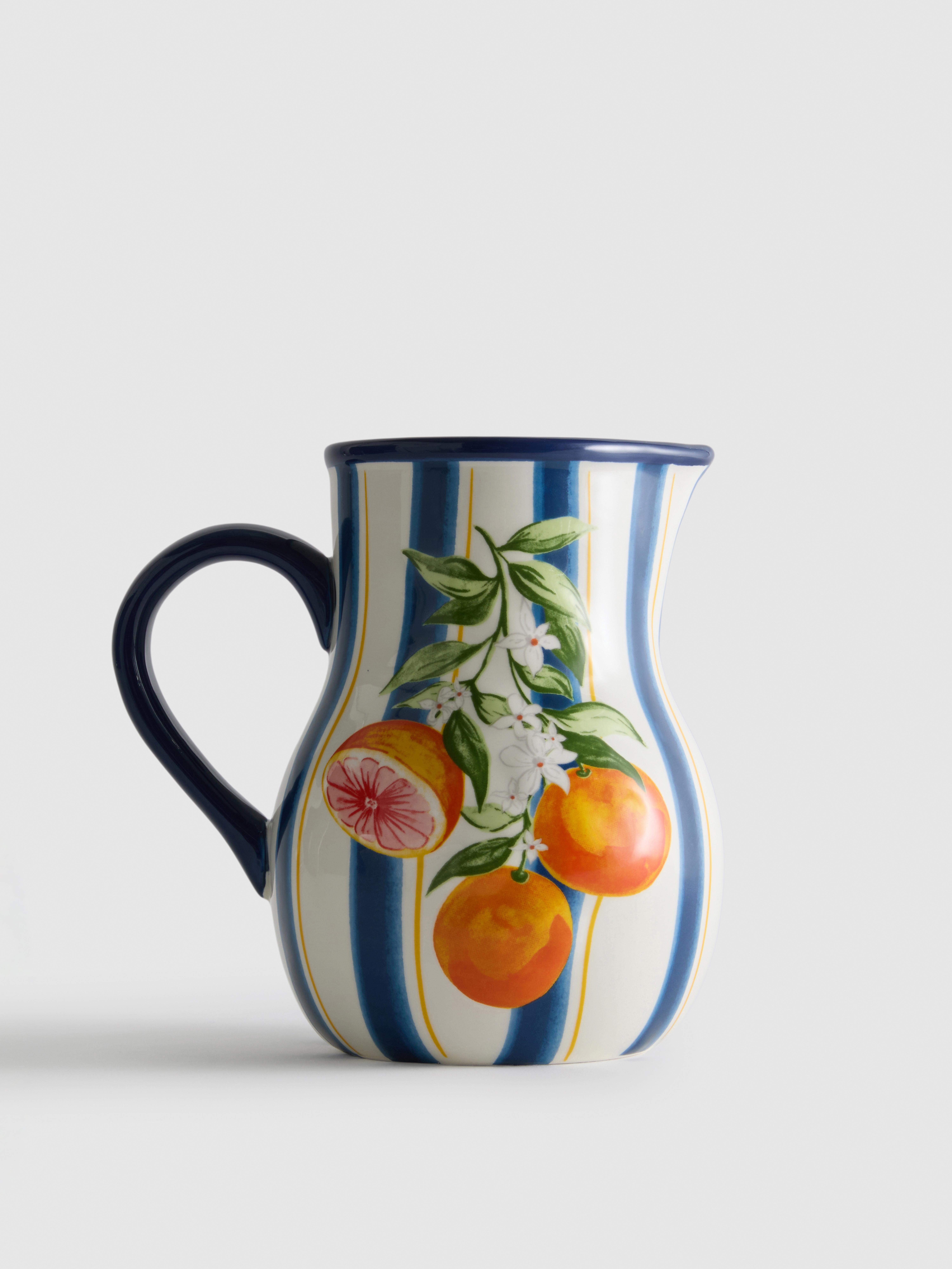 Caraffa a righe stile mediterraneo