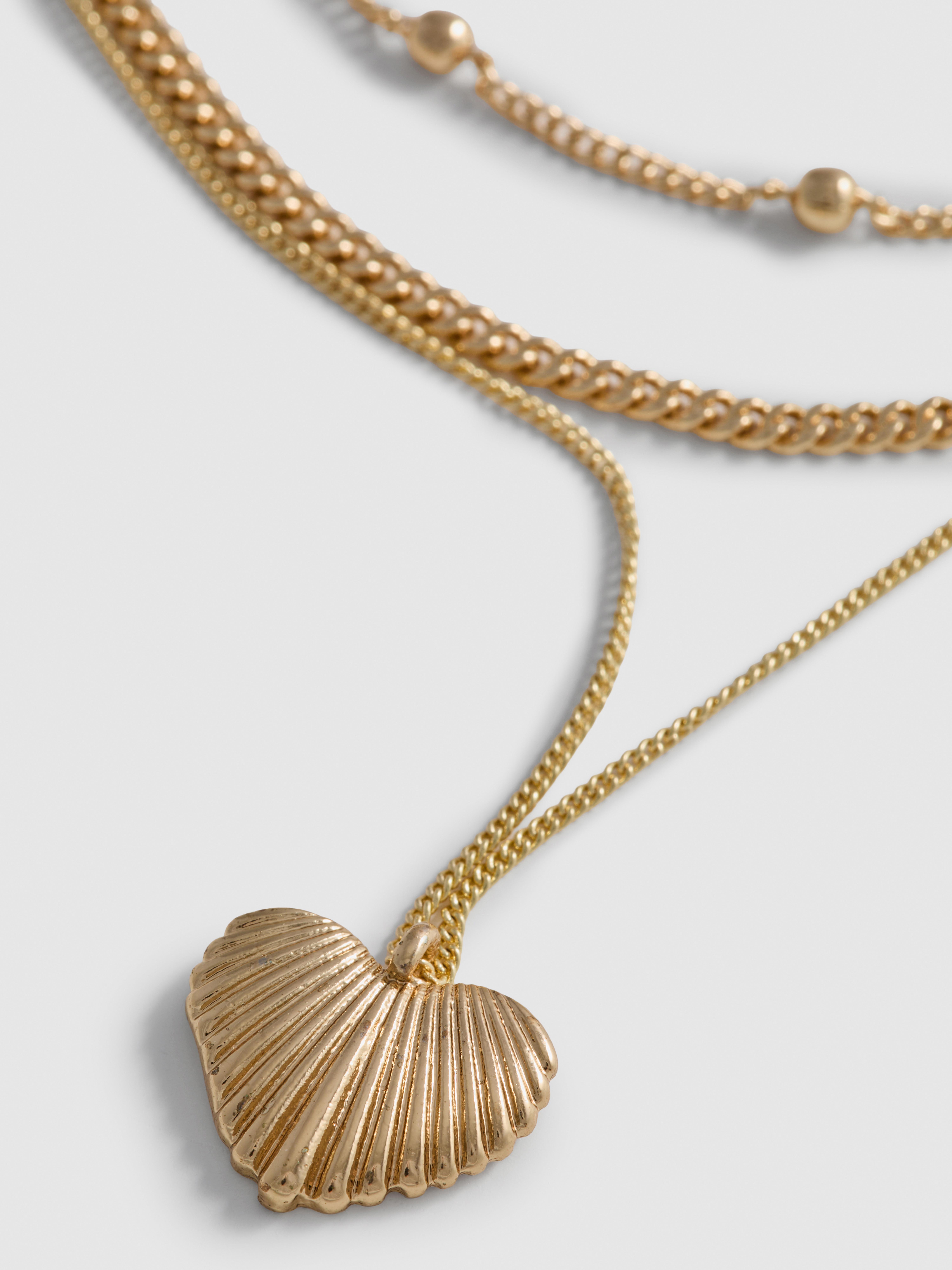 Multi-ketting met schelphanger