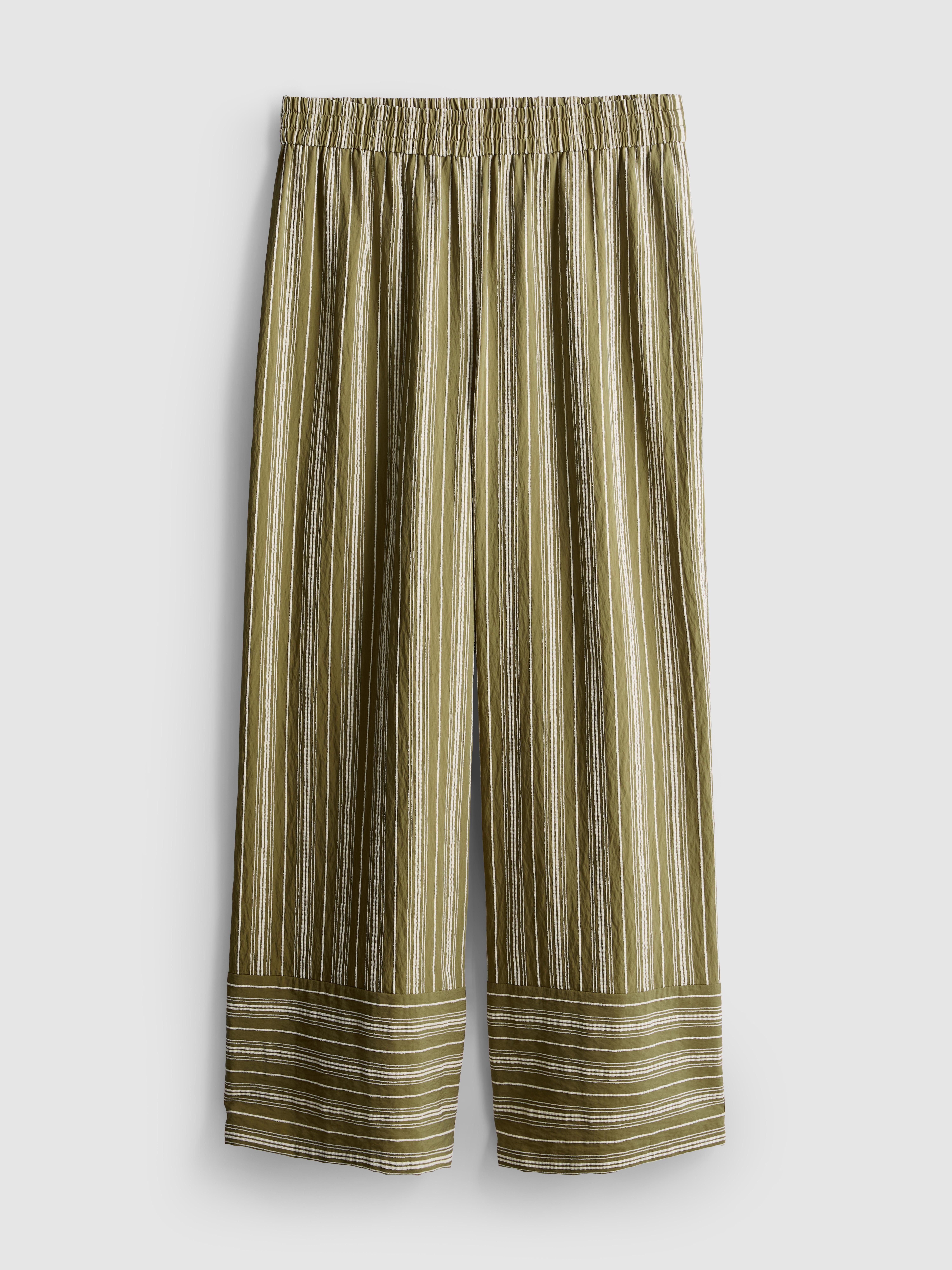 Strukturierte, gestreifte Hose mit weitem Bein