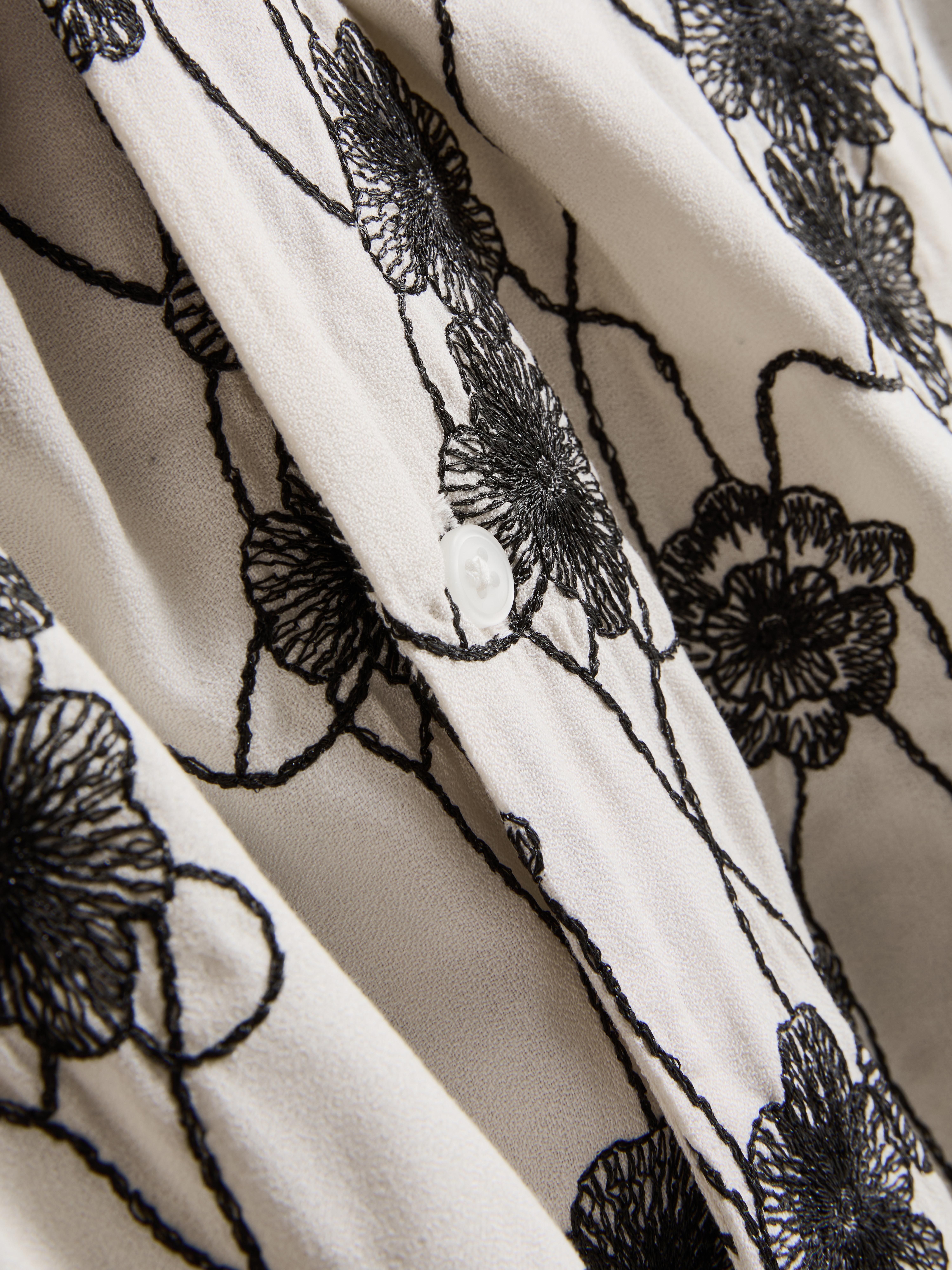 The Edit Short-Sleeved Embroidered Shirt