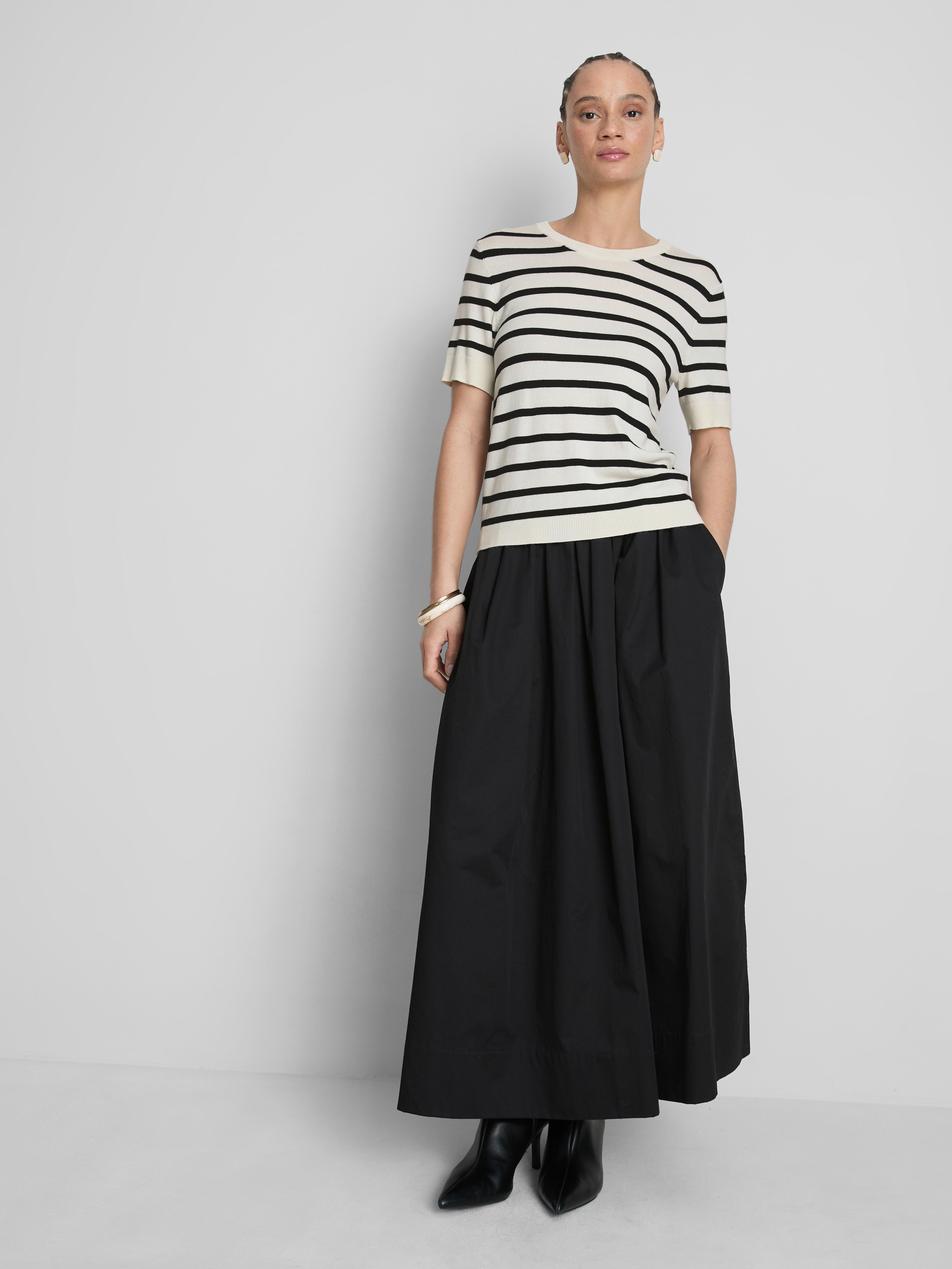 T-Shirt aus dichtem Strick