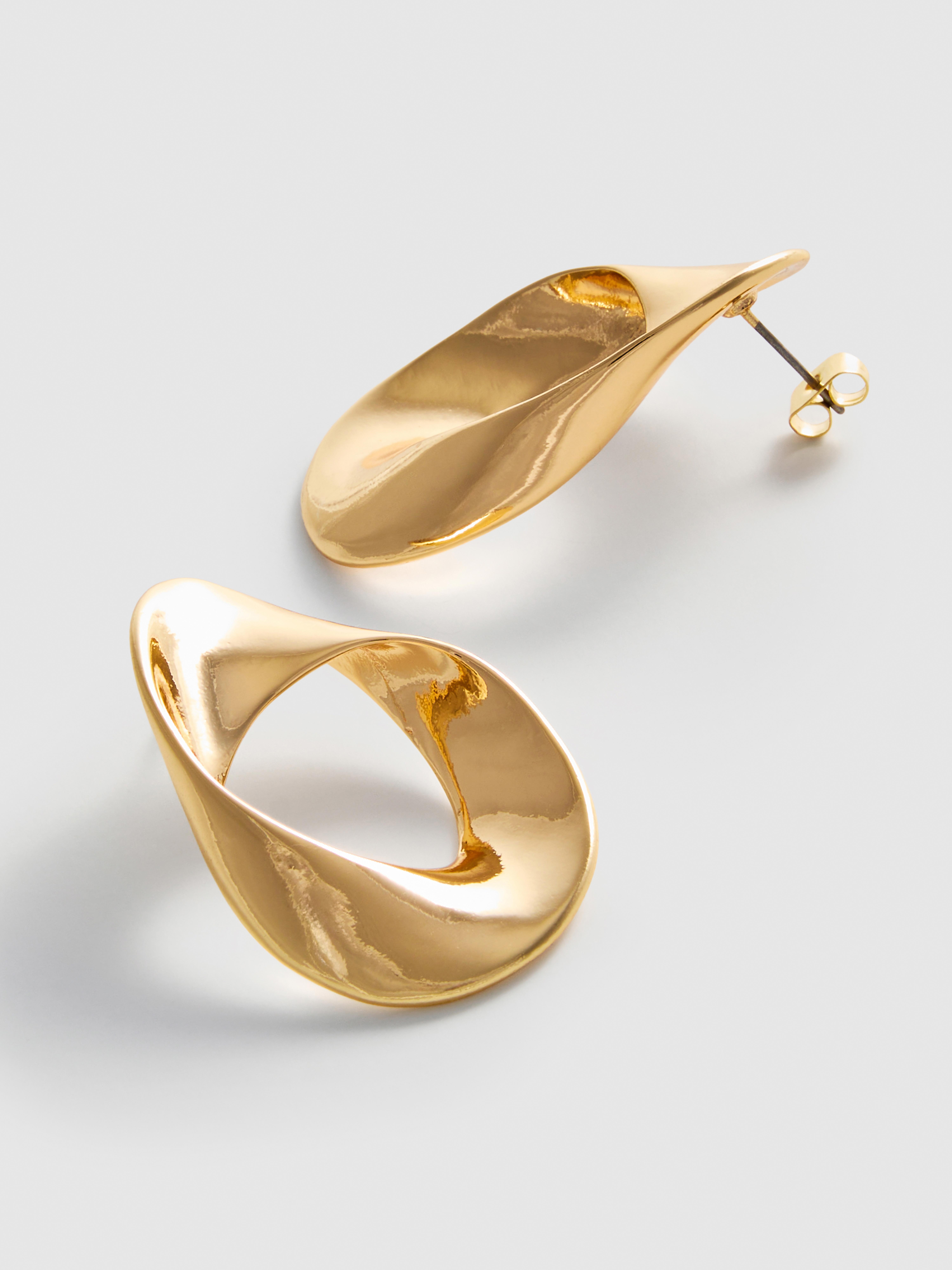 Oversized Oval Studs