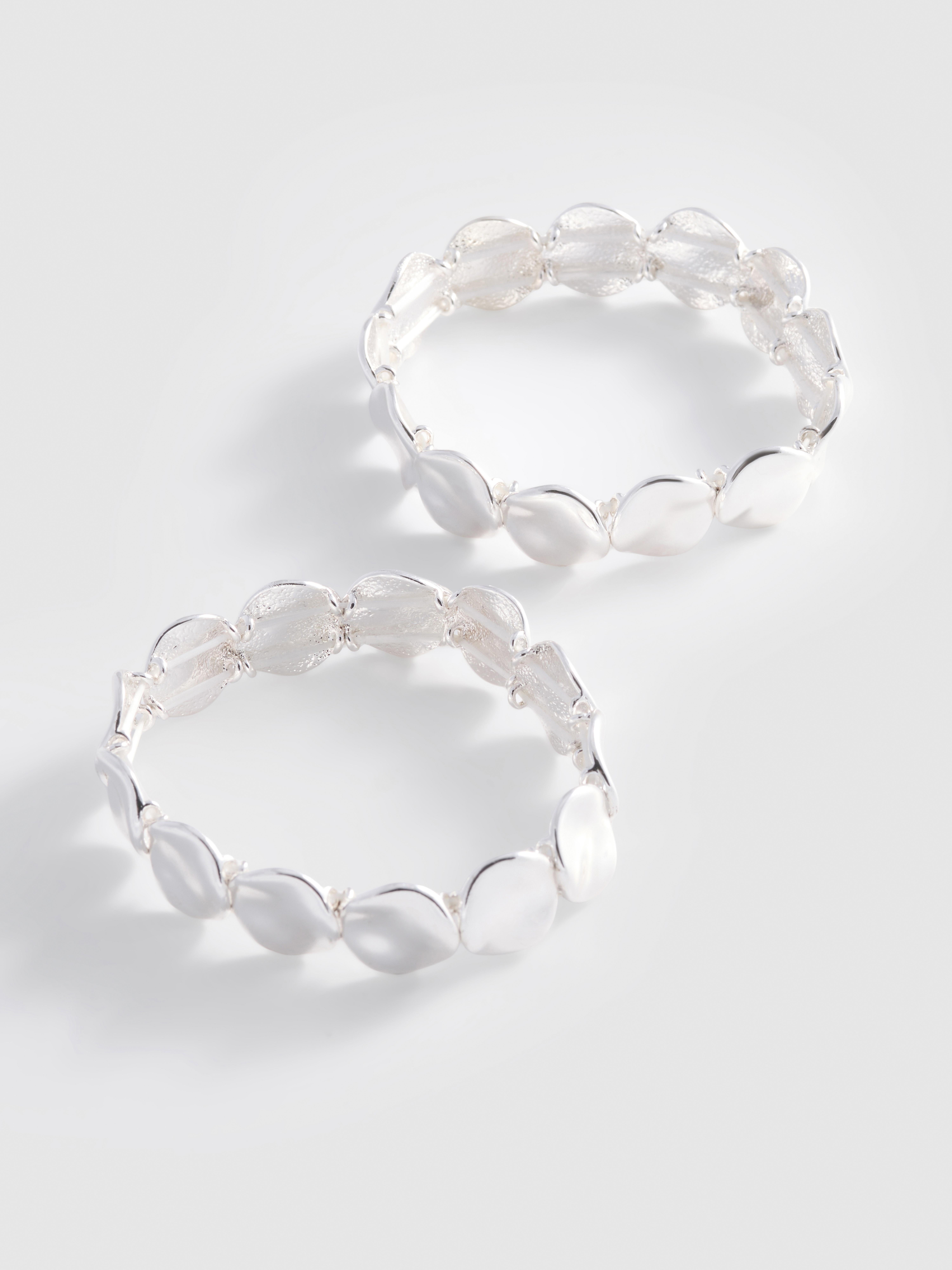 Zapestnici v videzu staljene kovine, 2 kosa