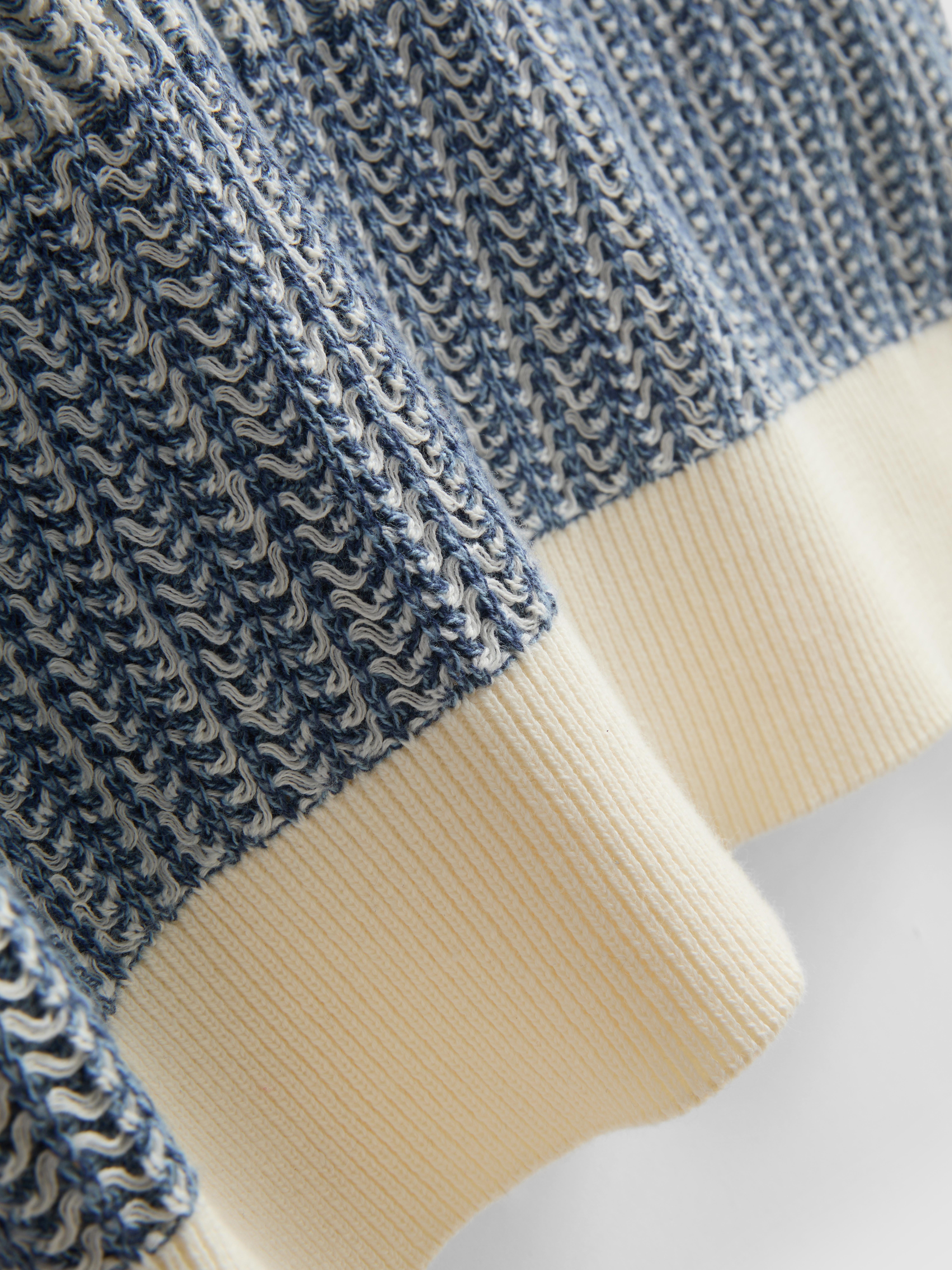 Strukturiertes Strick-Poloshirt mit Streifen