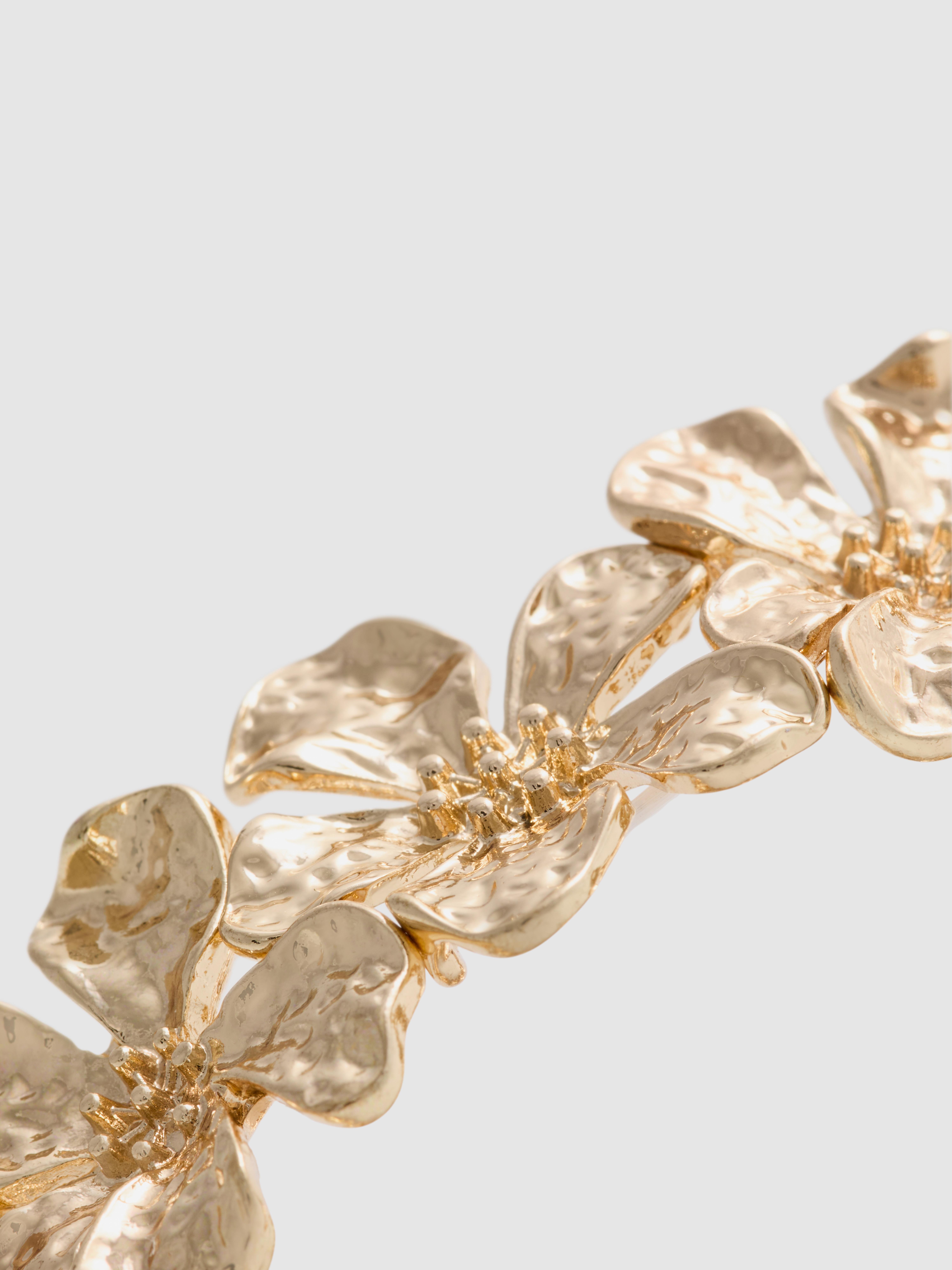 Grobgliedriges Blumenarmband