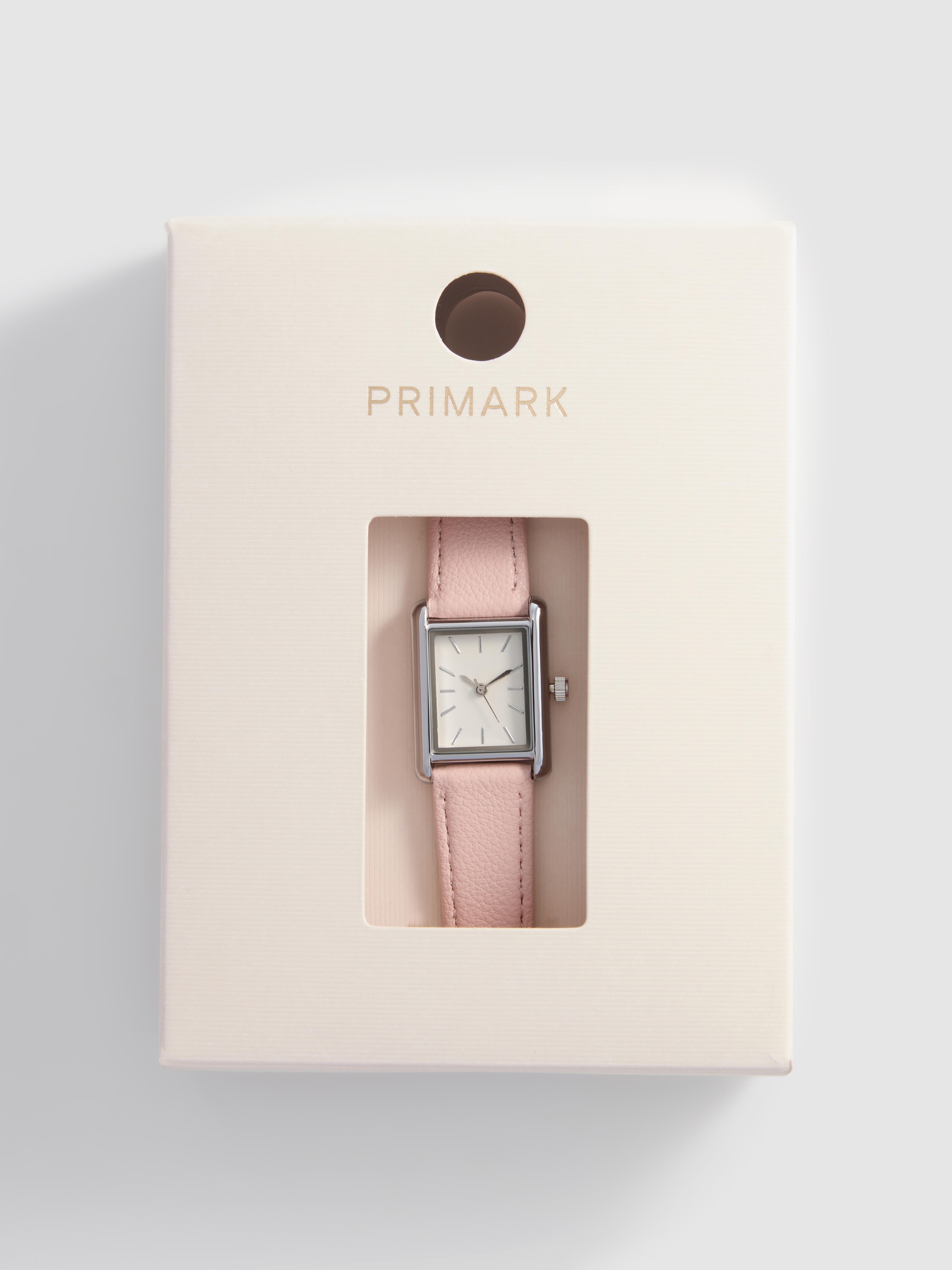 Horloge met imitatieleren bandje