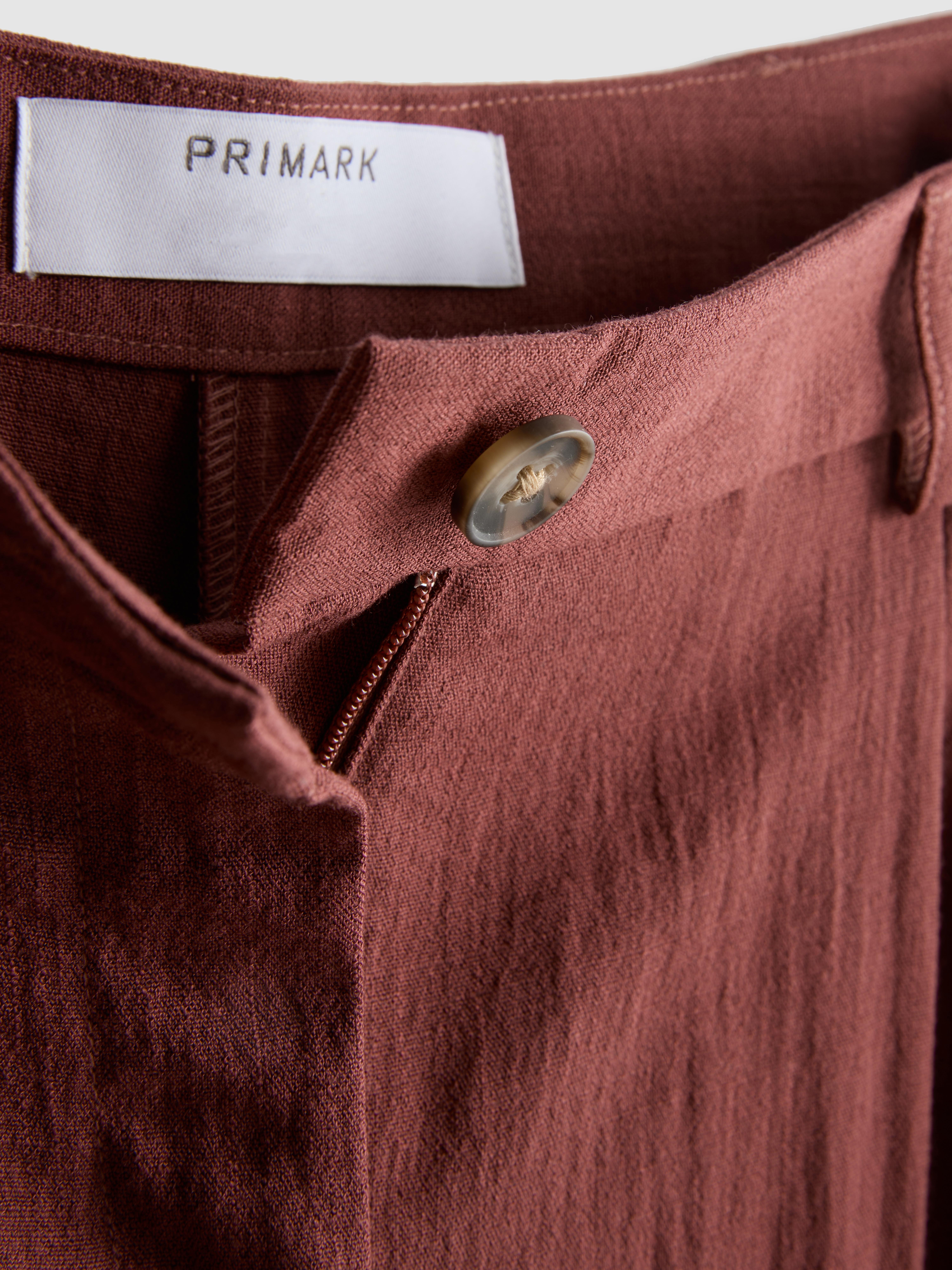 Textured Slouchy Mid Rise Trousers