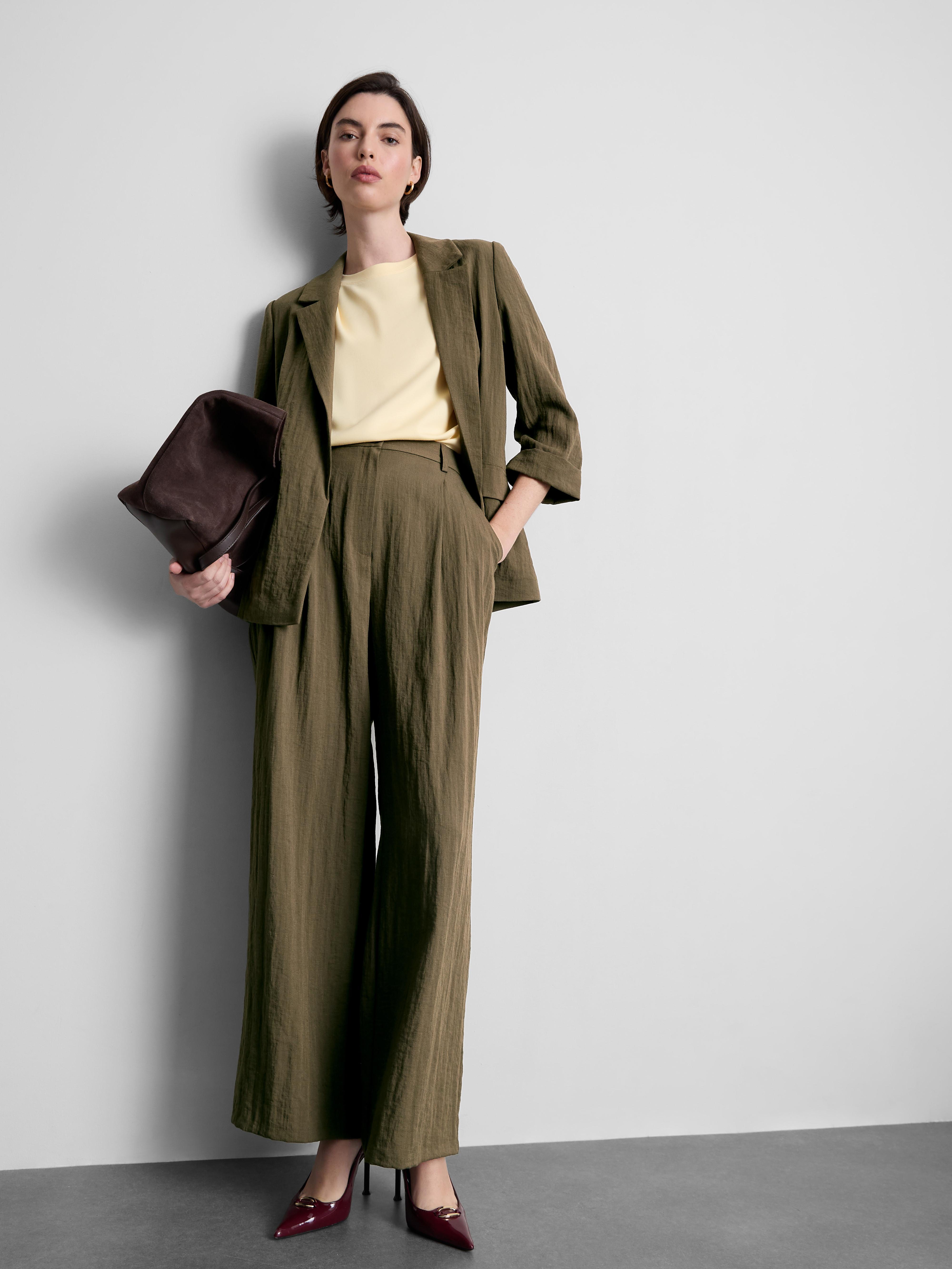 Textured Slouchy Mid Rise Trousers Khaki