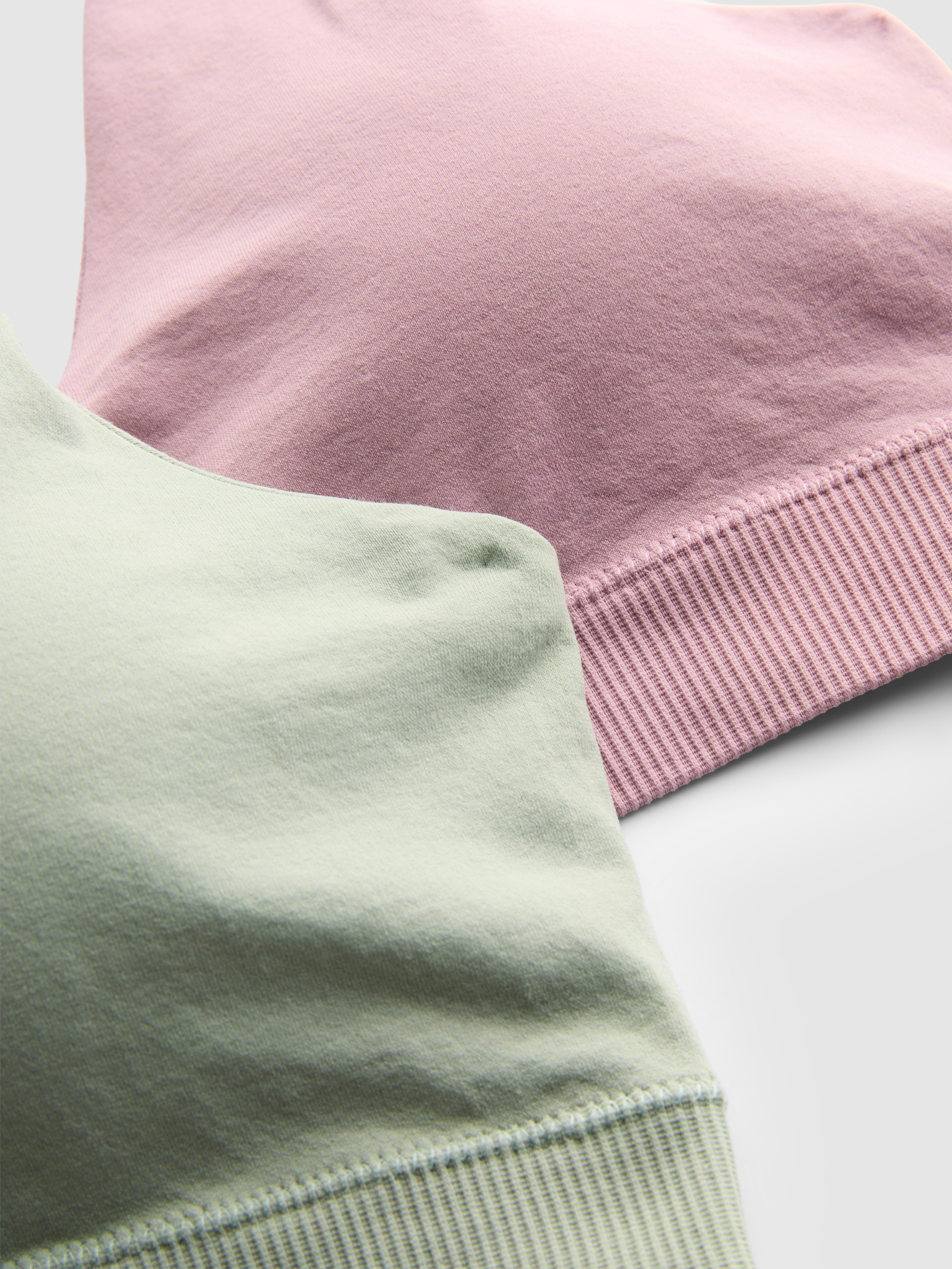 Lot de 2 brassières souples à col en V