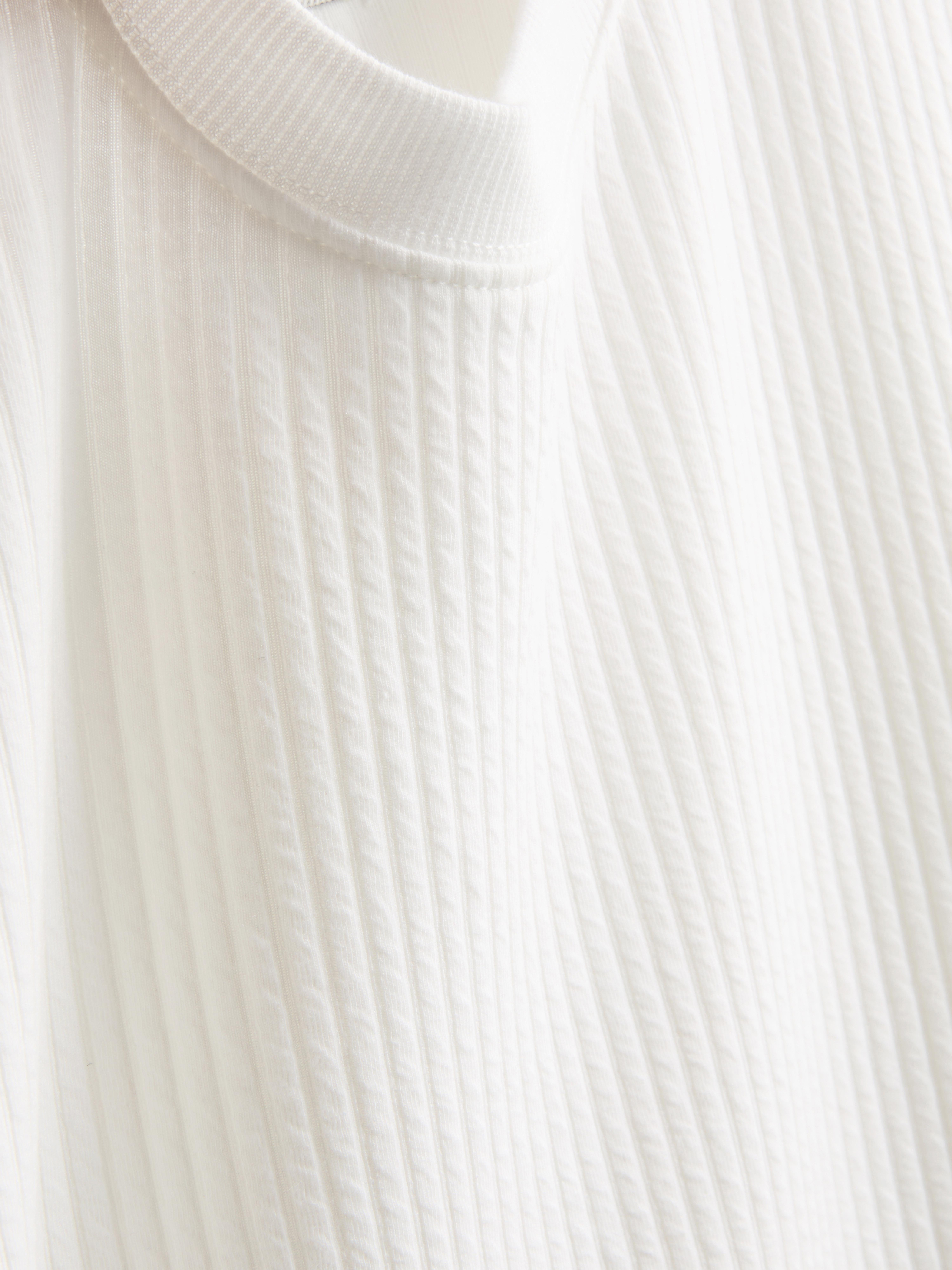 Textured Short Sleeve T-Shirt