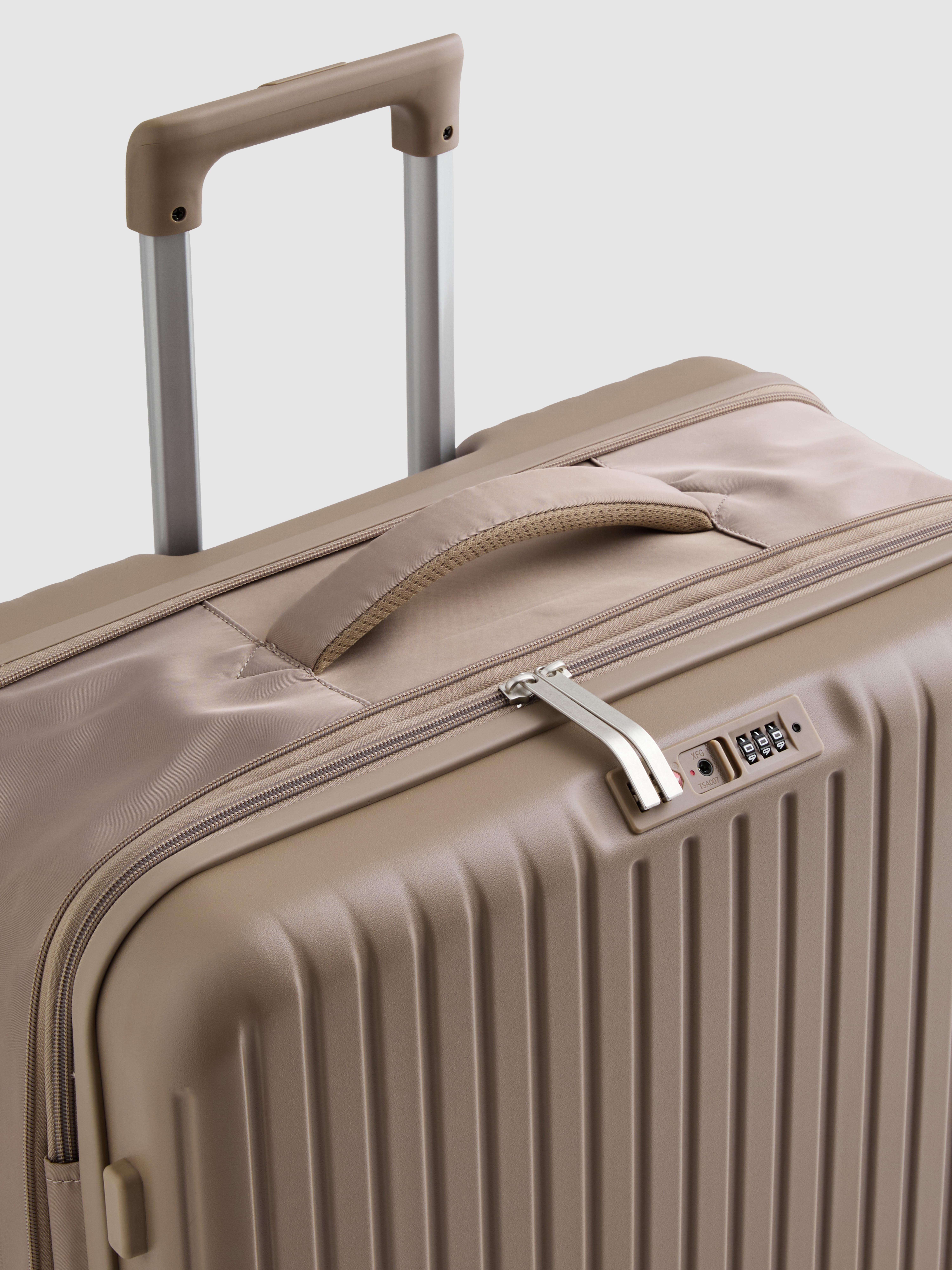 Large Collapsible Hard-Shell Suitcase