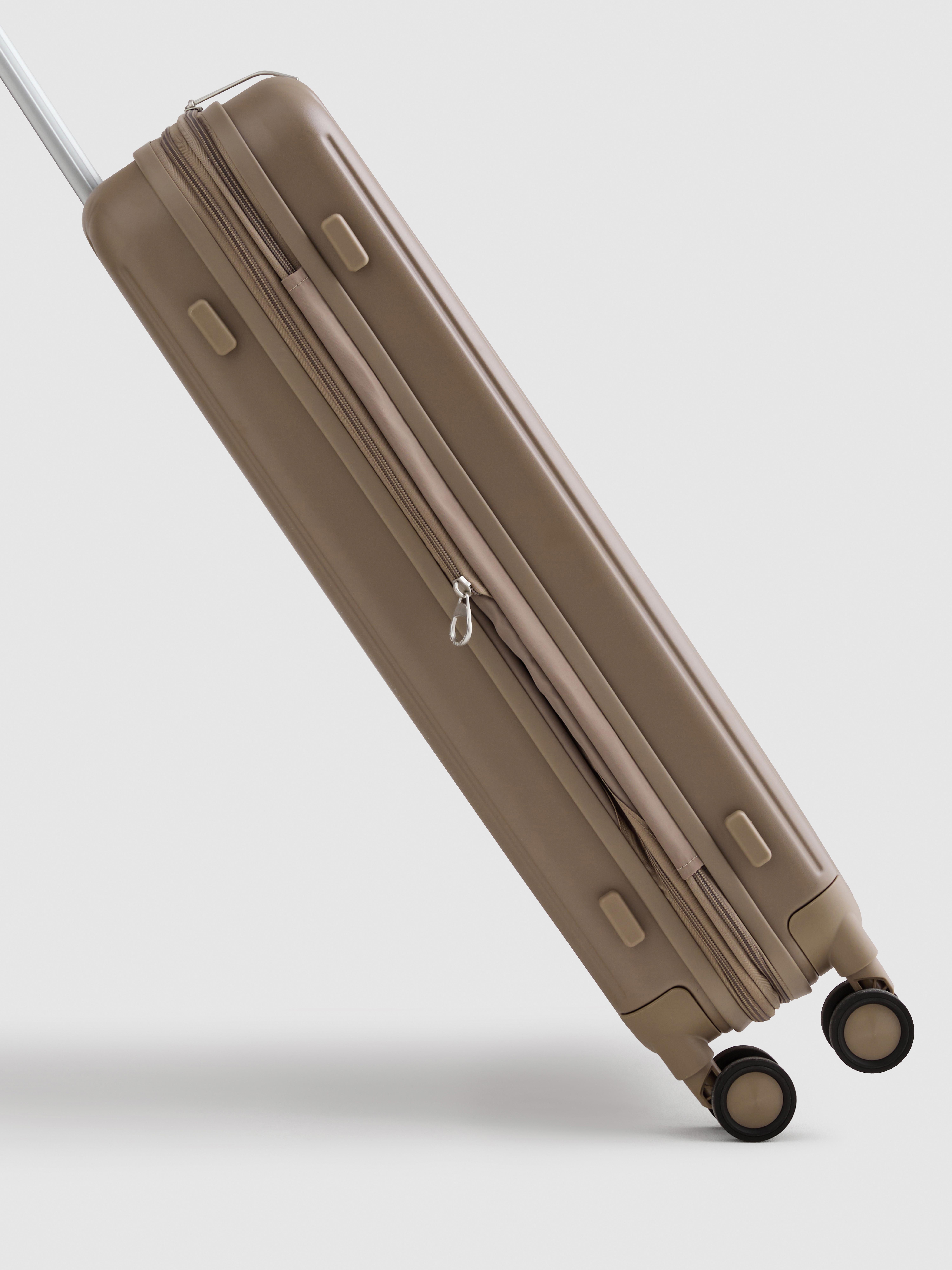 Large Collapsible Hard-Shell Suitcase