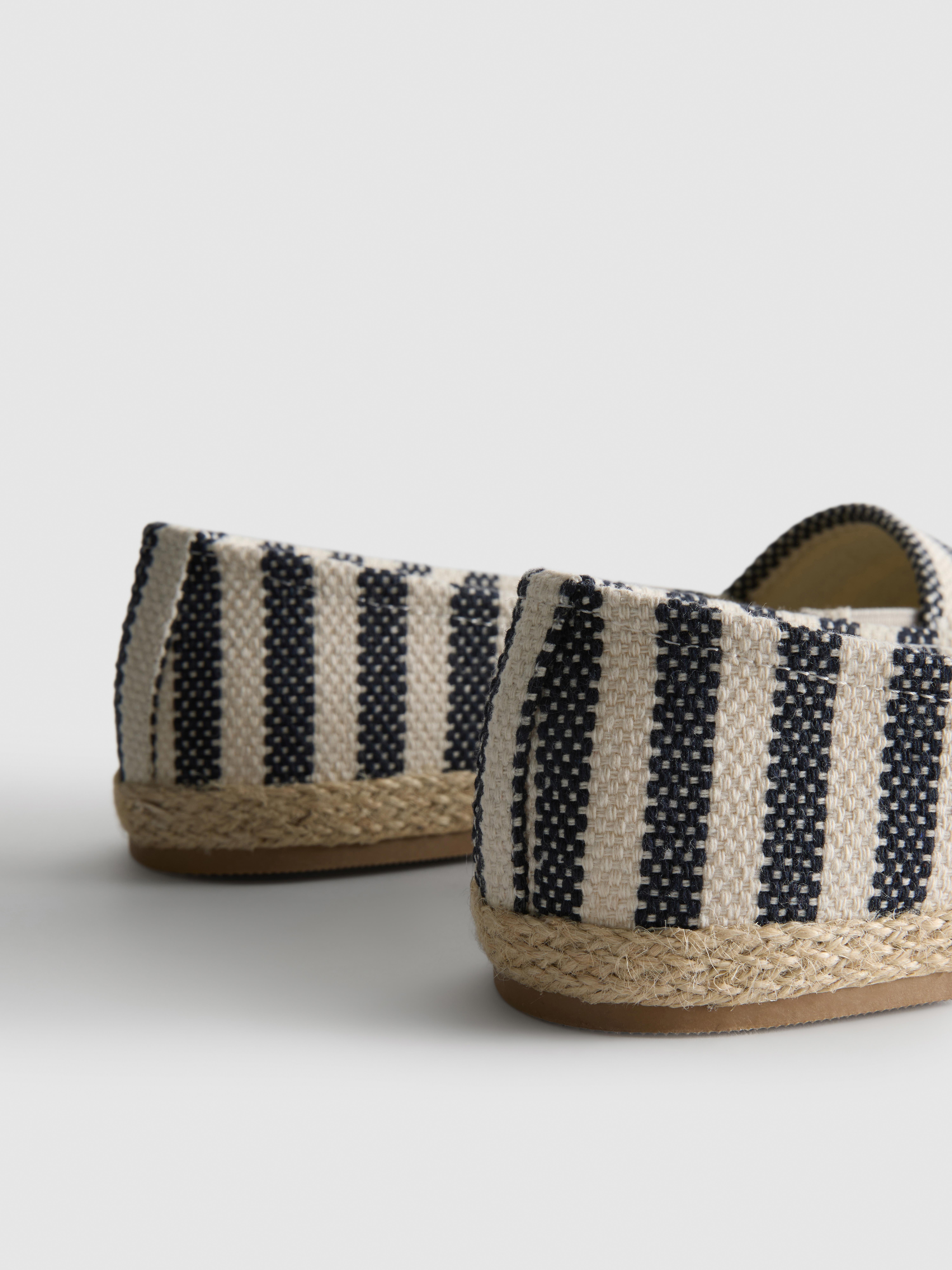 Espadrilles