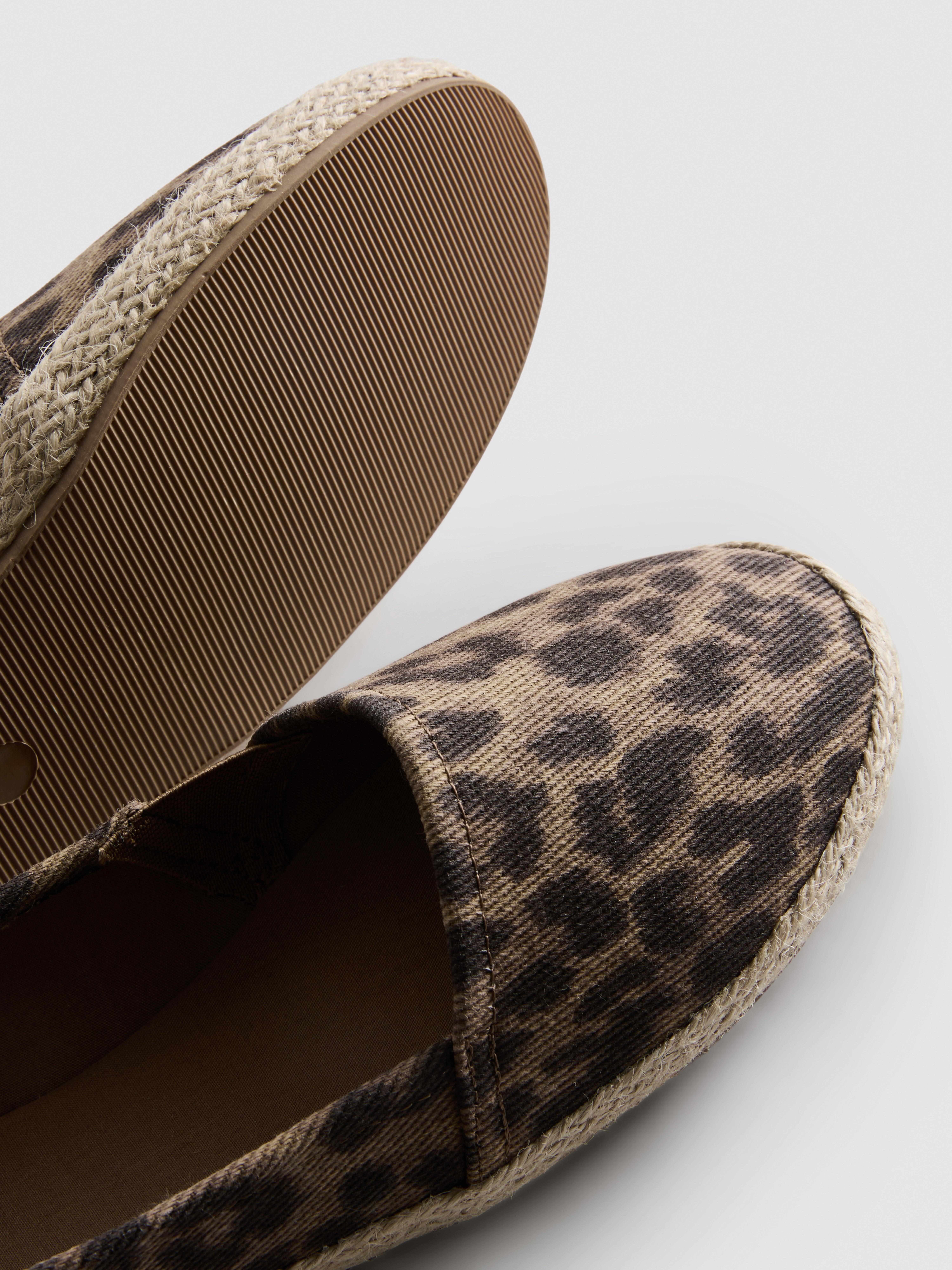 Espadrilles
