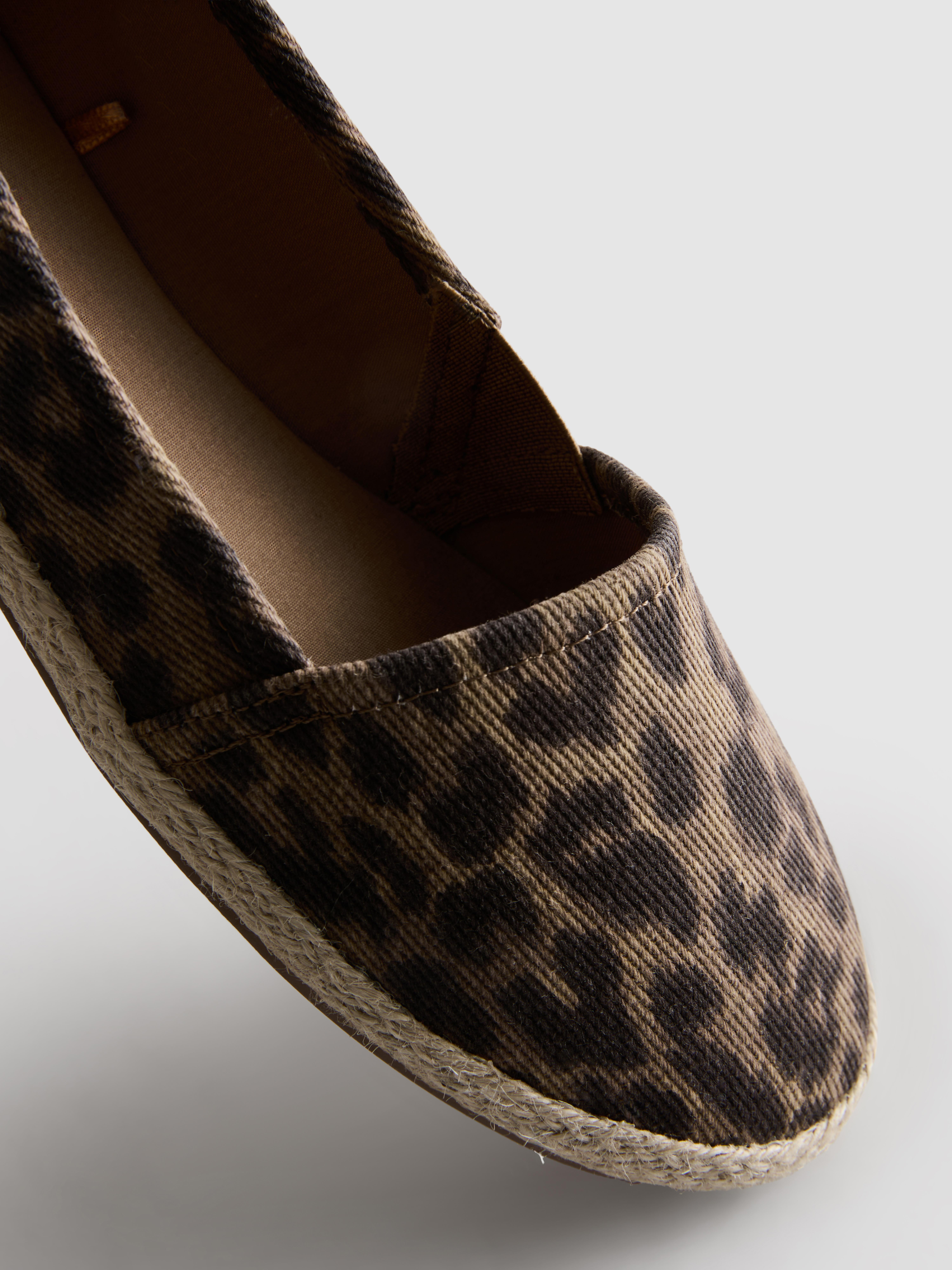 Espadrilles