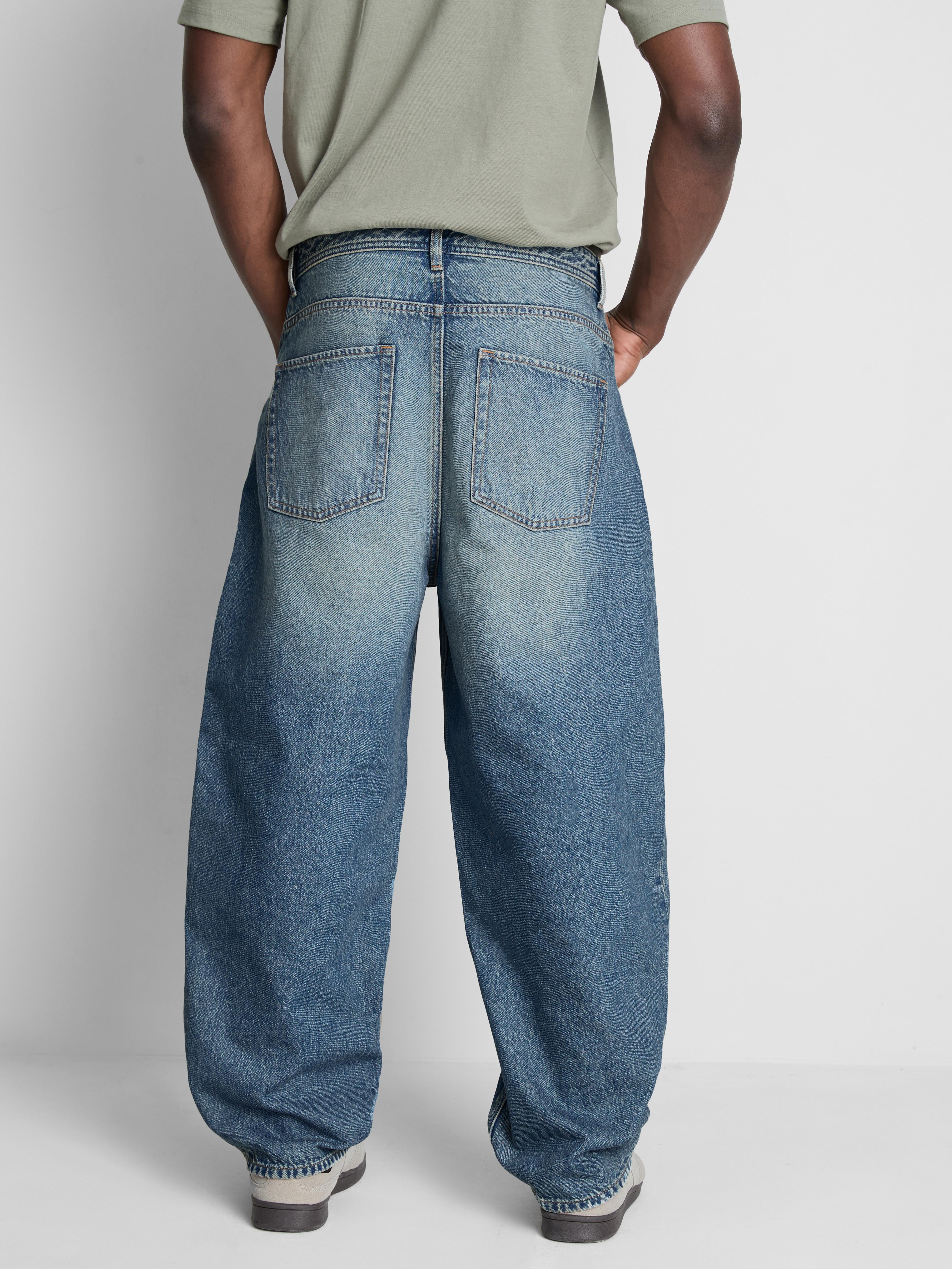 Barrel-Jeans mit mittlerer Leibhöhe