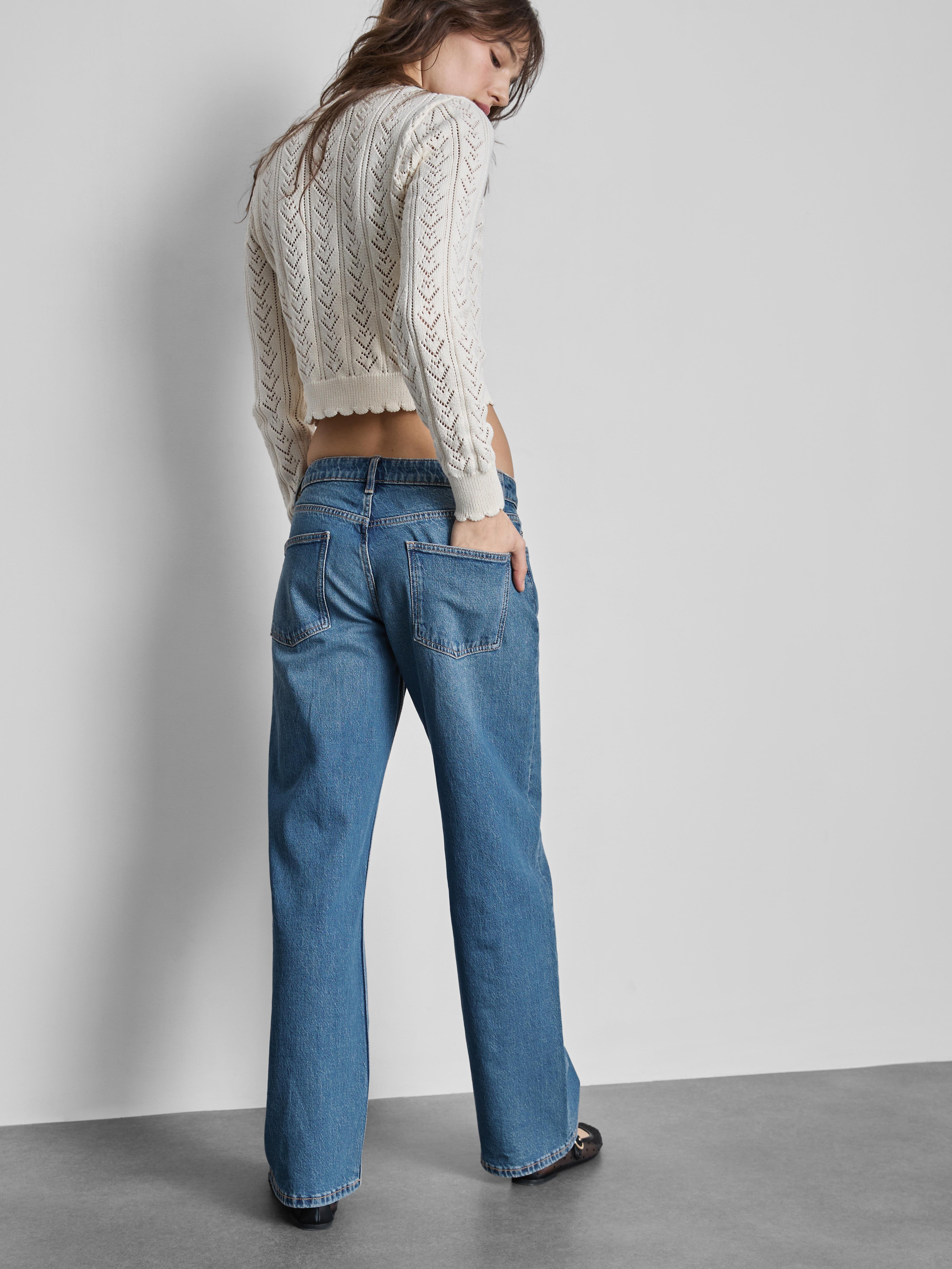 Džíny s rovnými nohavicemi a nízkým pasem