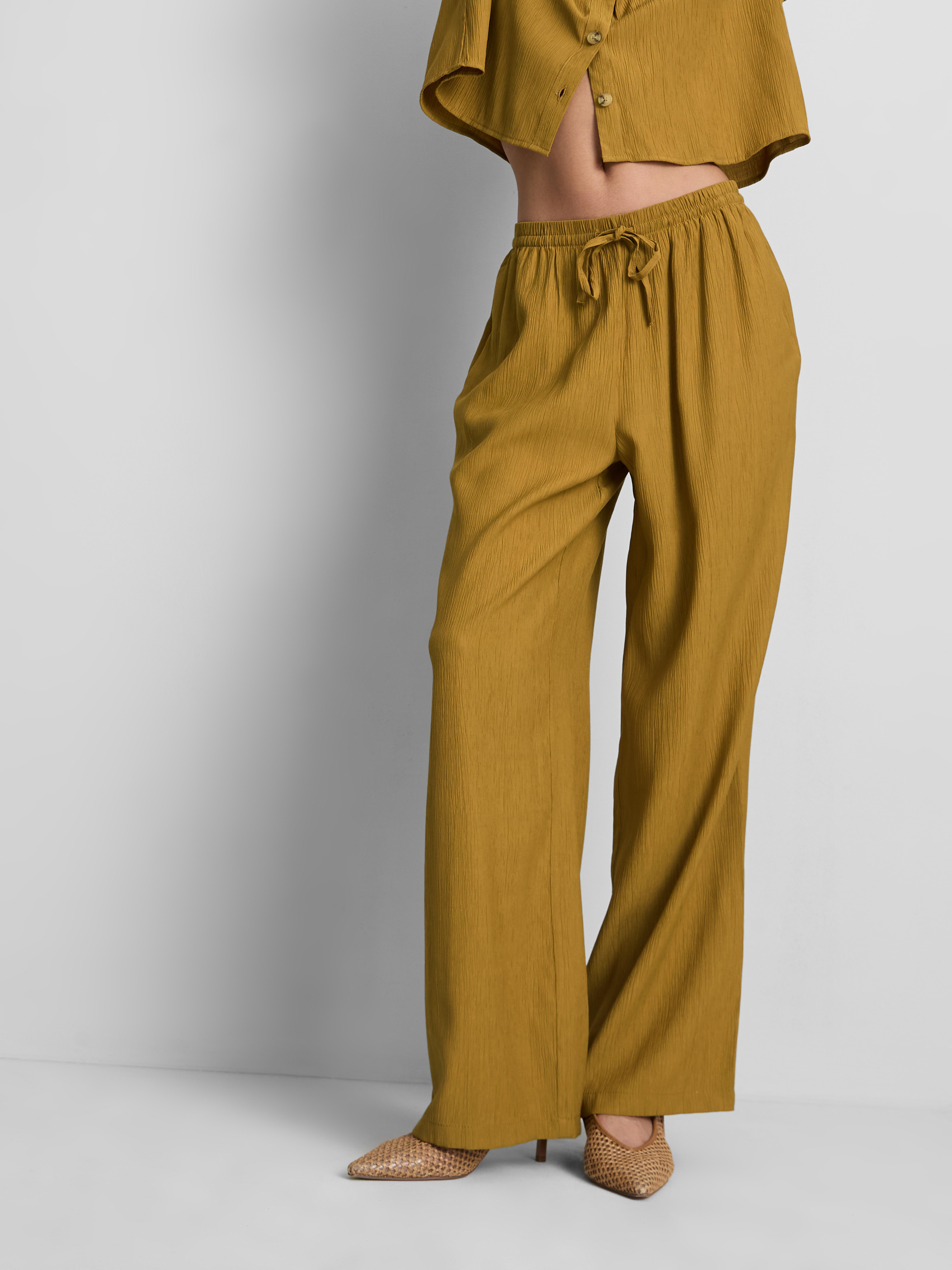 Crinkle Wide Leg Pants