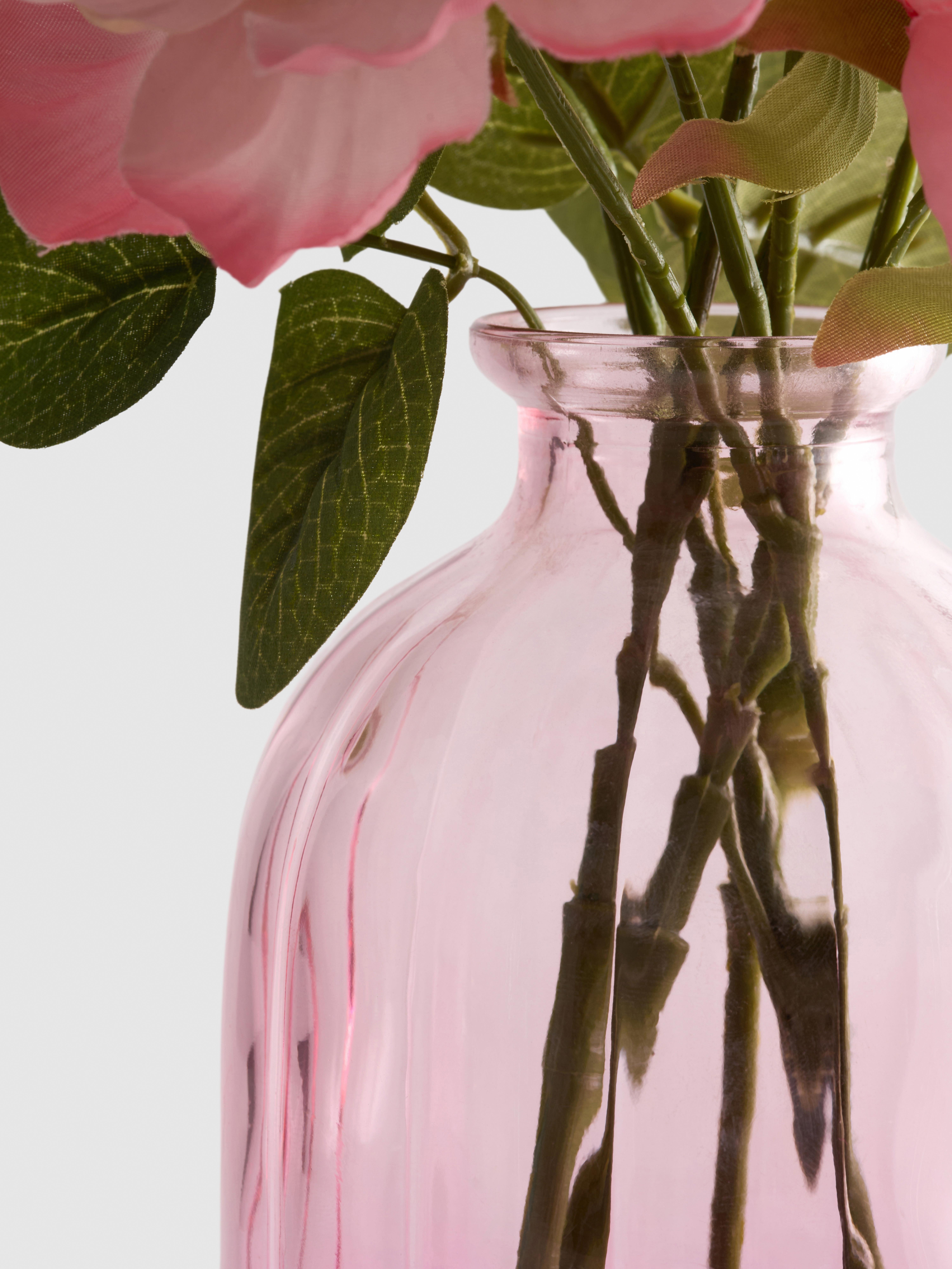 Composizione di fiori artificiali in vaso di vetro
