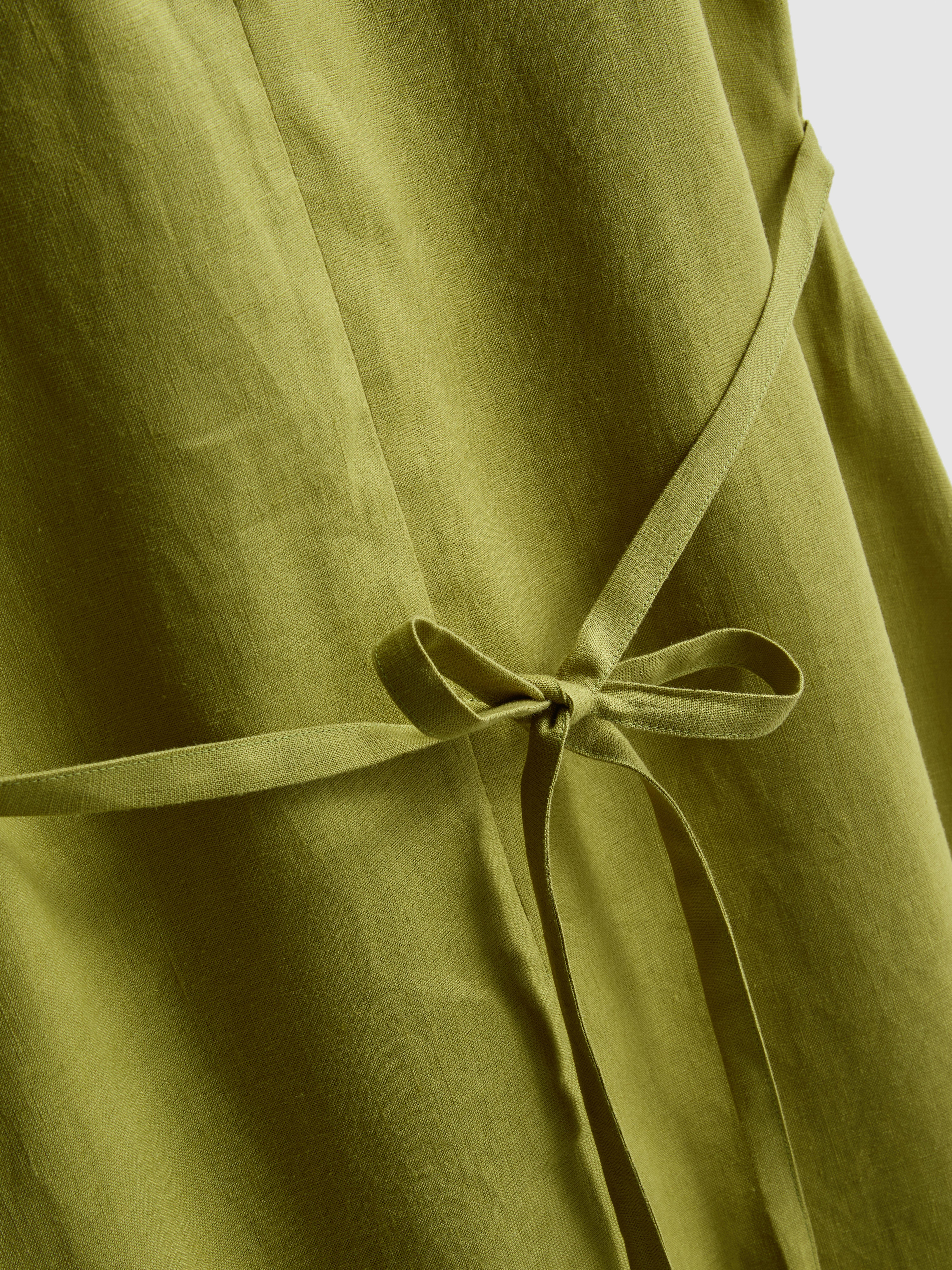 The Edit Sleeveless Linen Midi Dress