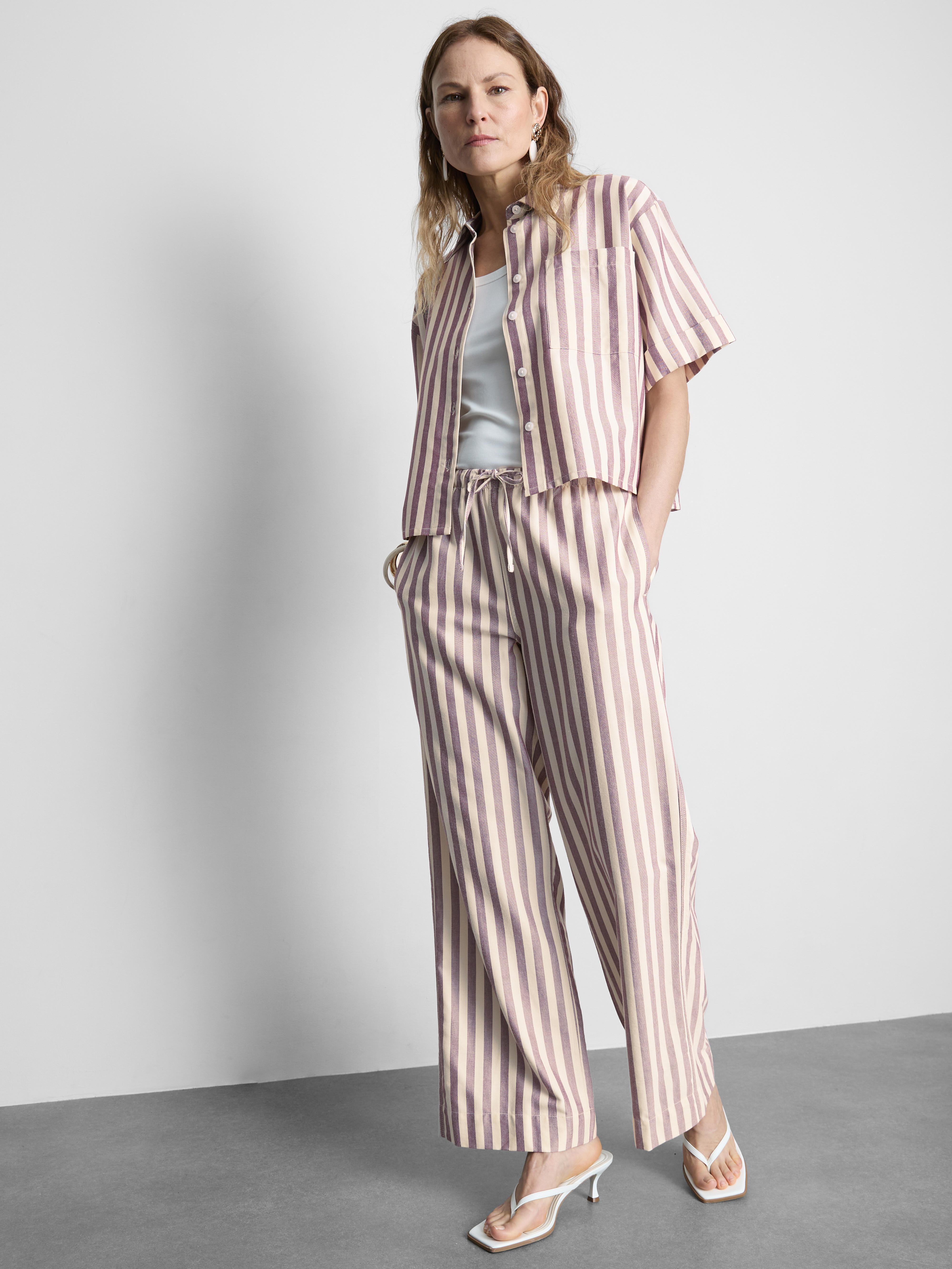 Cropped Boxy Short Sleeve Oxford Shirt