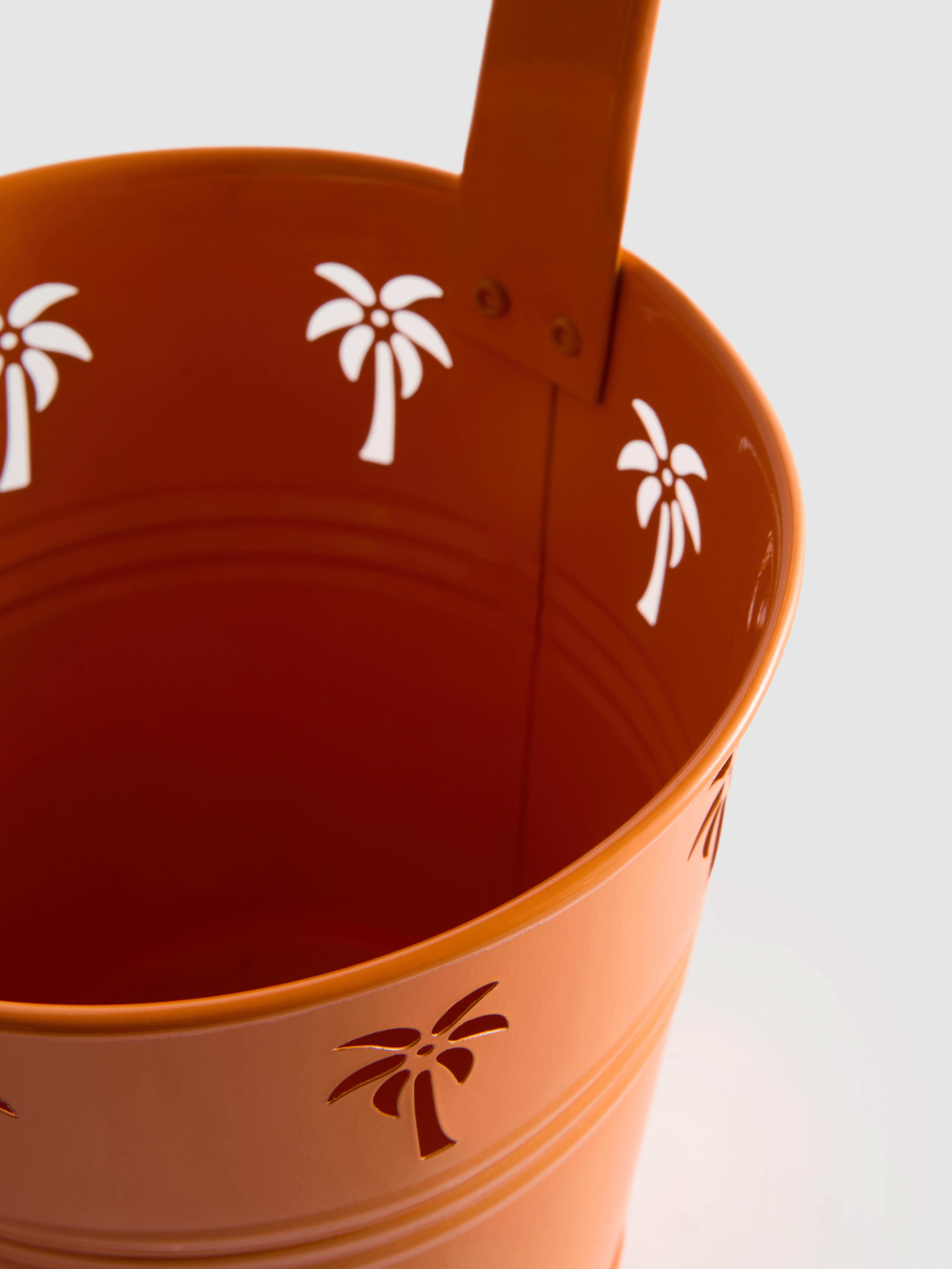 Cut Out Hanging Plant Pot