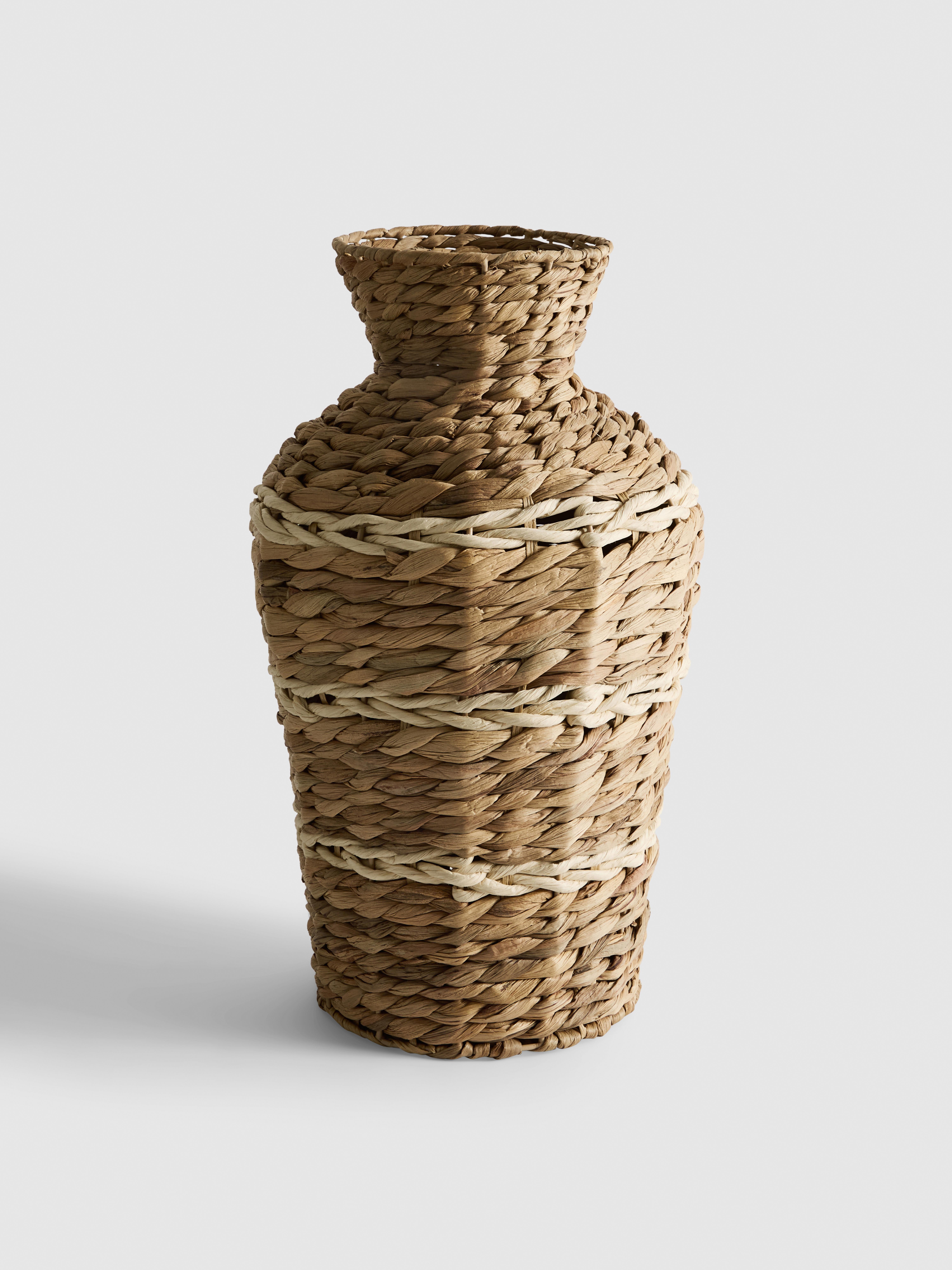 Vaso decorativo intrecciato