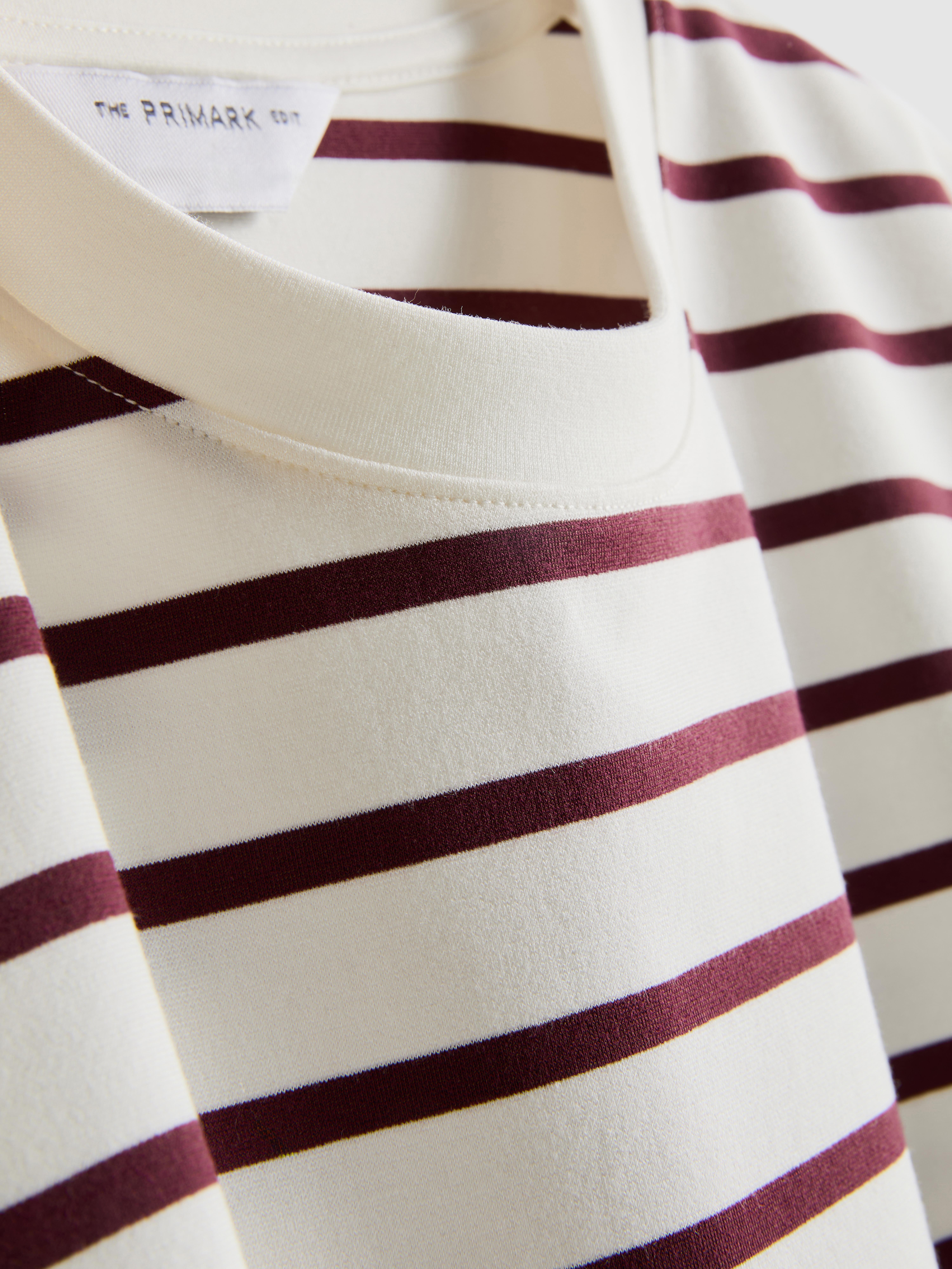 Gestreept T-shirt met omgeslagen boorden The Edit