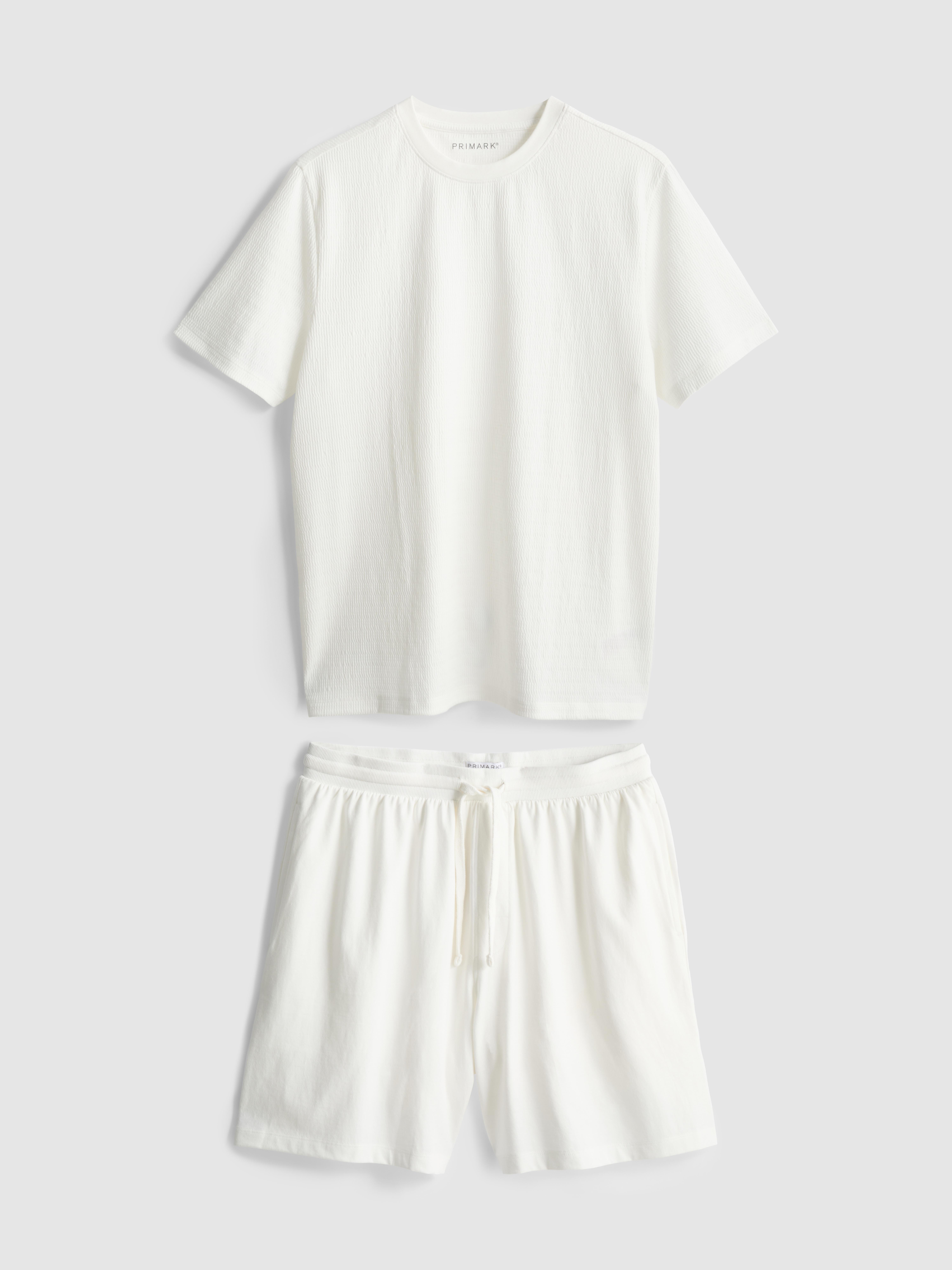 Korte pyjama met textuur
