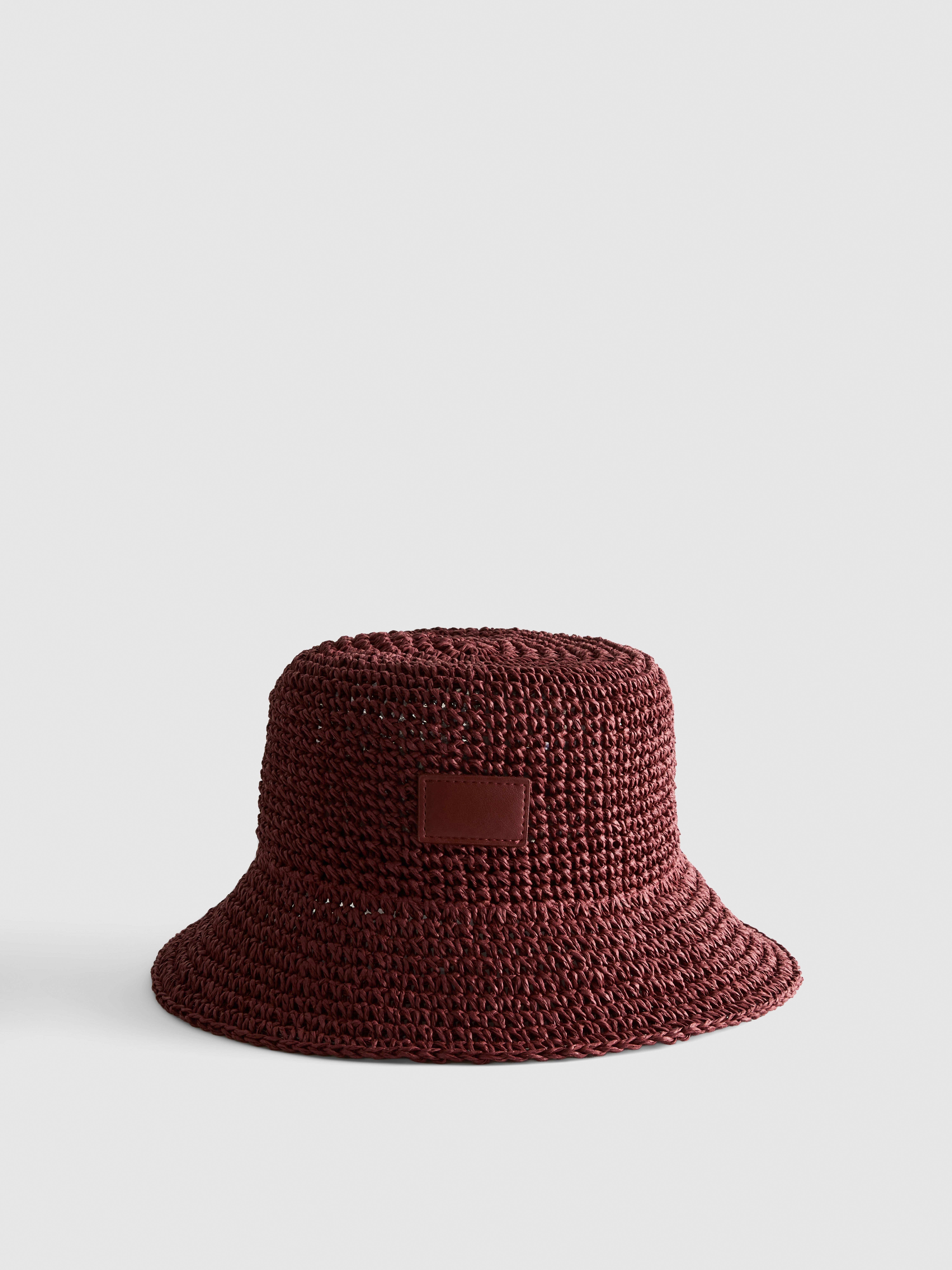 Cappello alla pescatora intrecciato