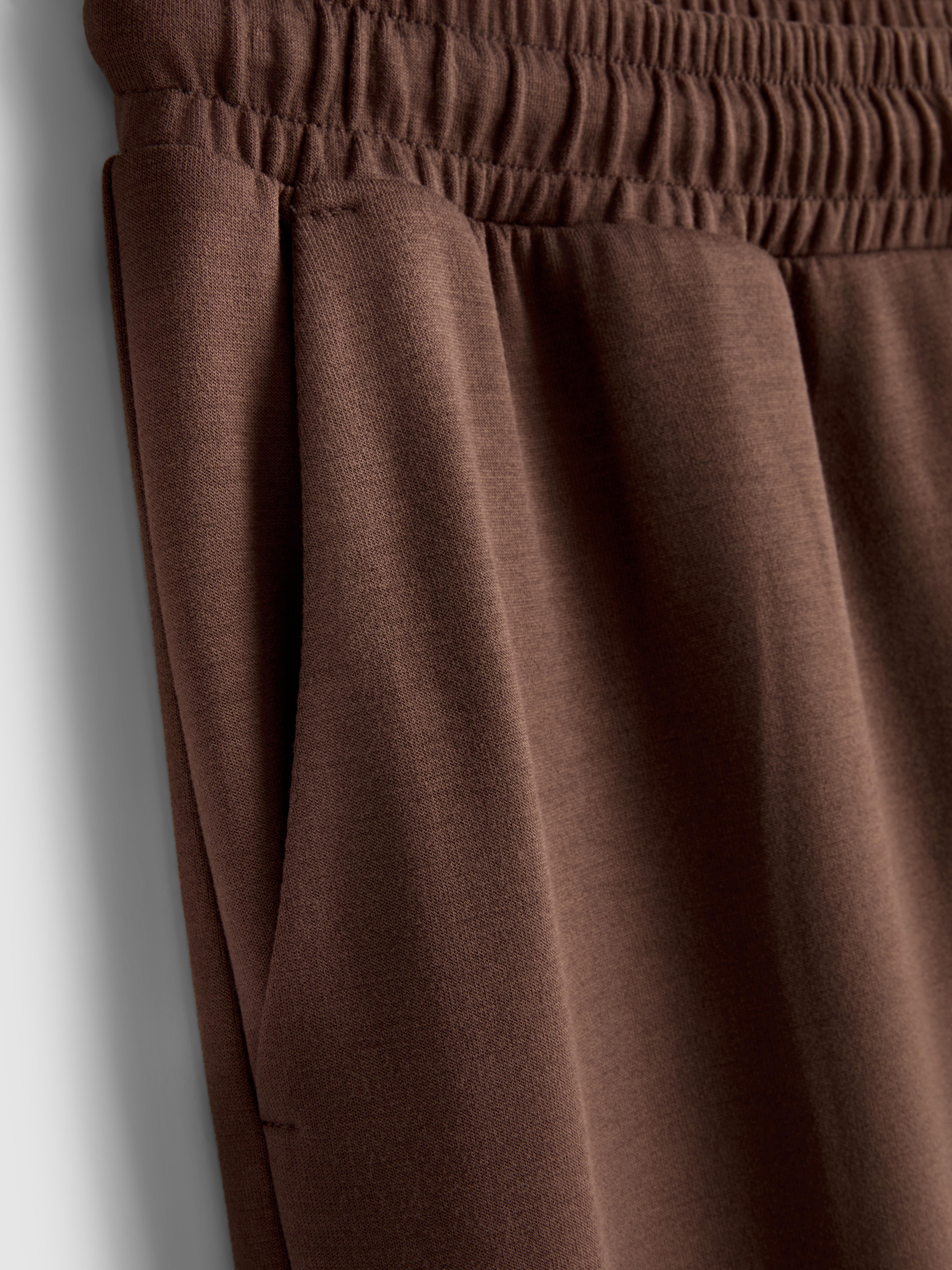 Pantaloni casual largi