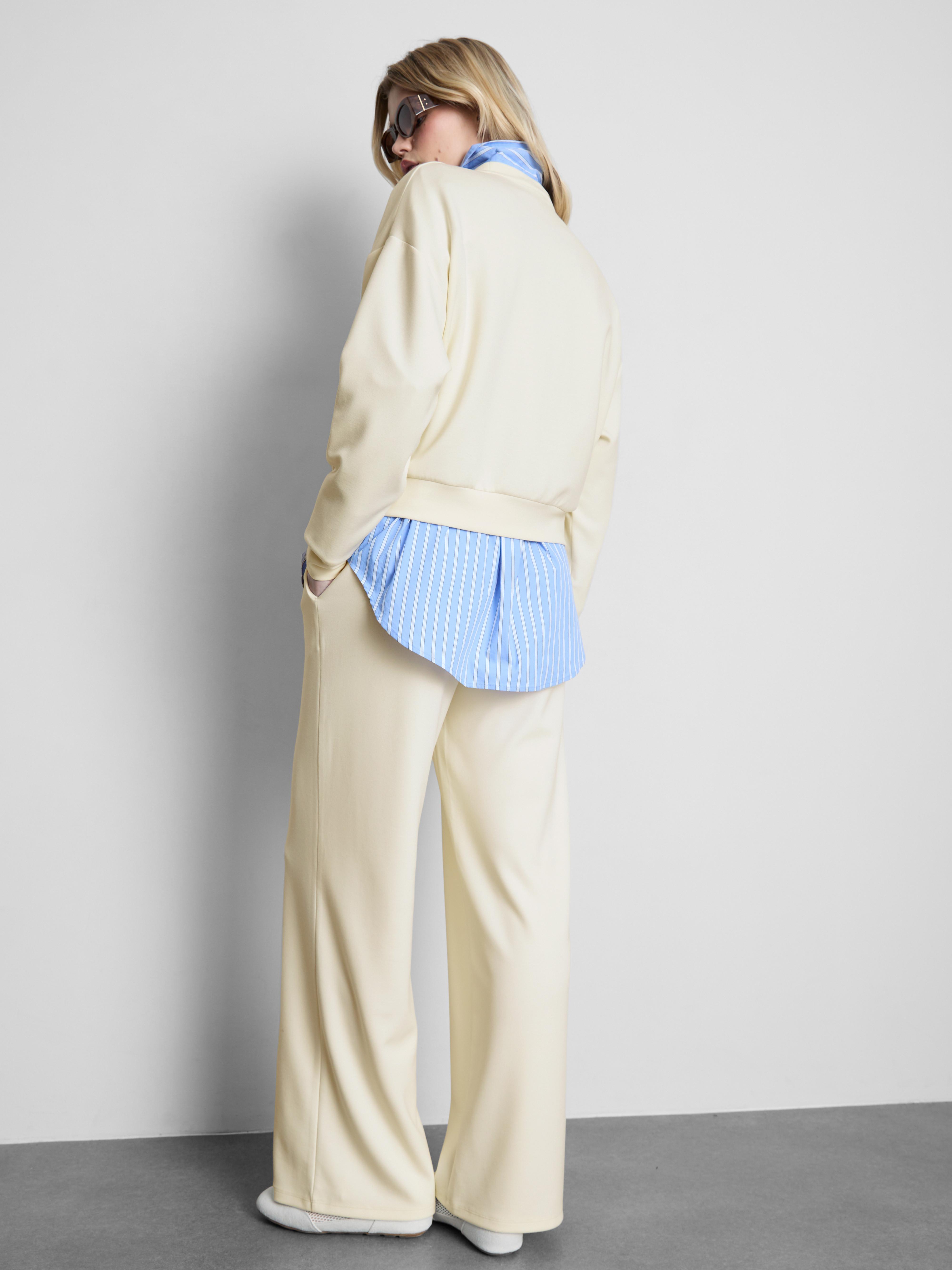 Active Round Neck Sweatshirt