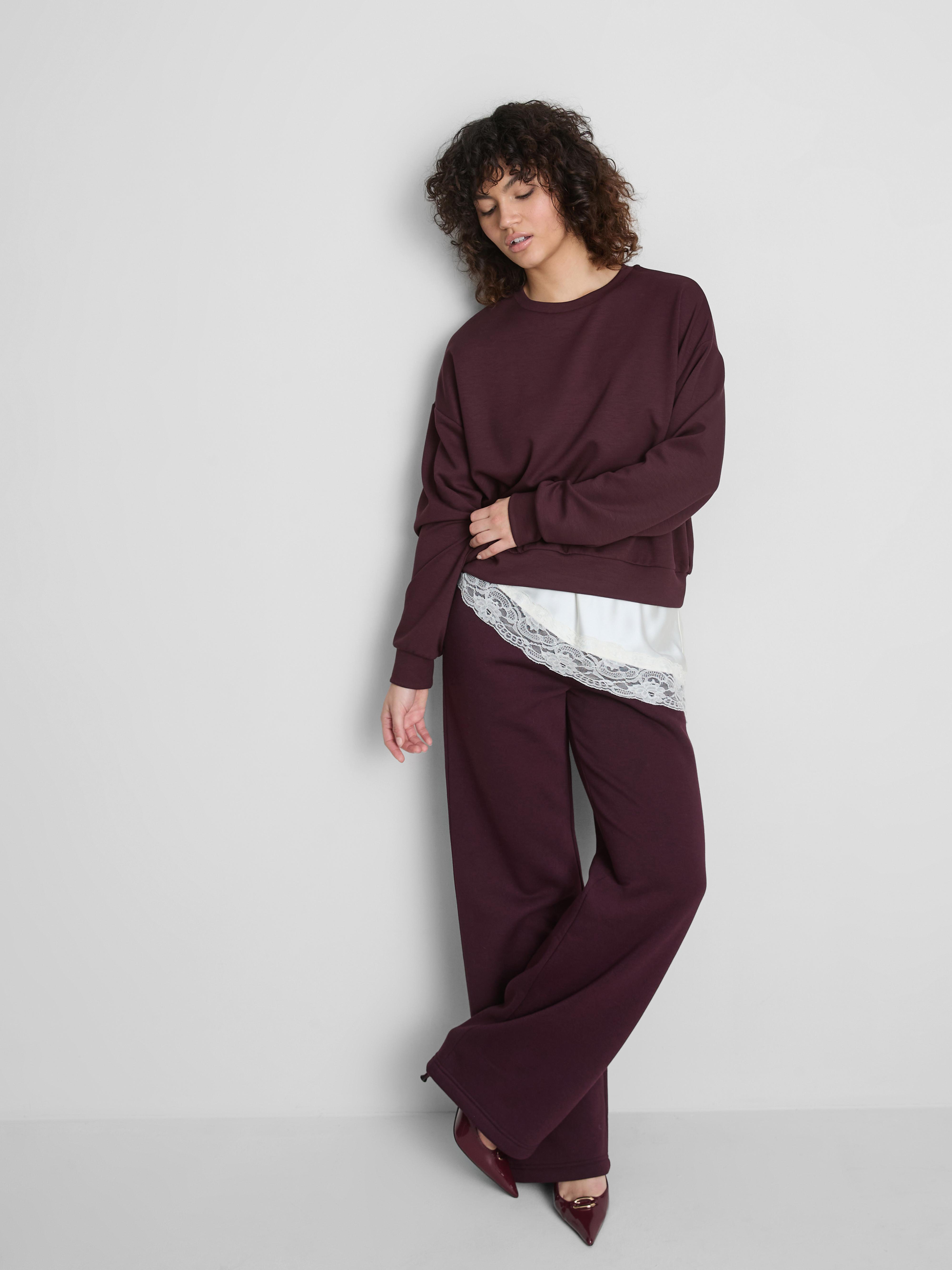 Women's Burgundy Active Round Neck Sweatshirt