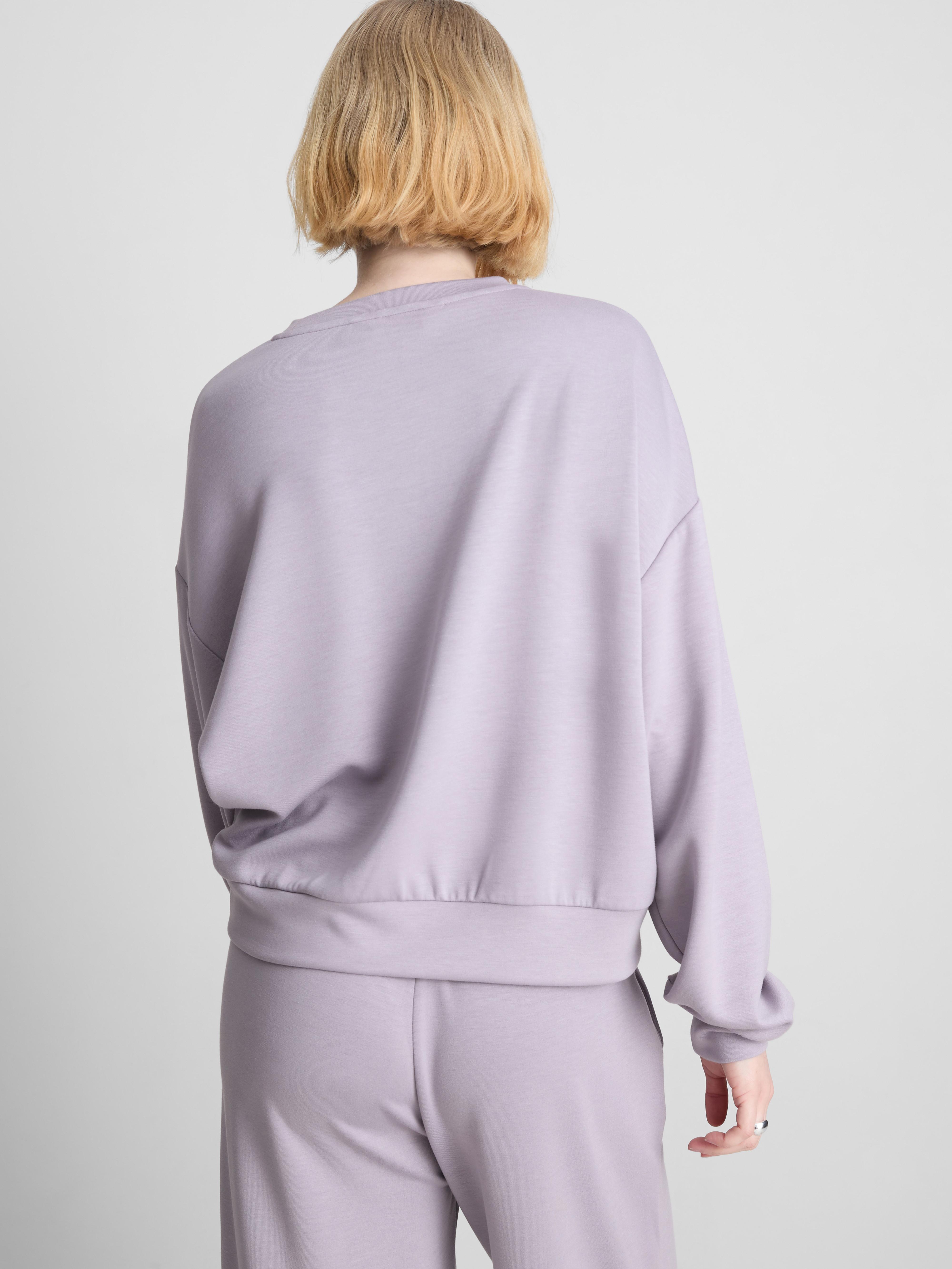 Active Round Neck Sweatshirt