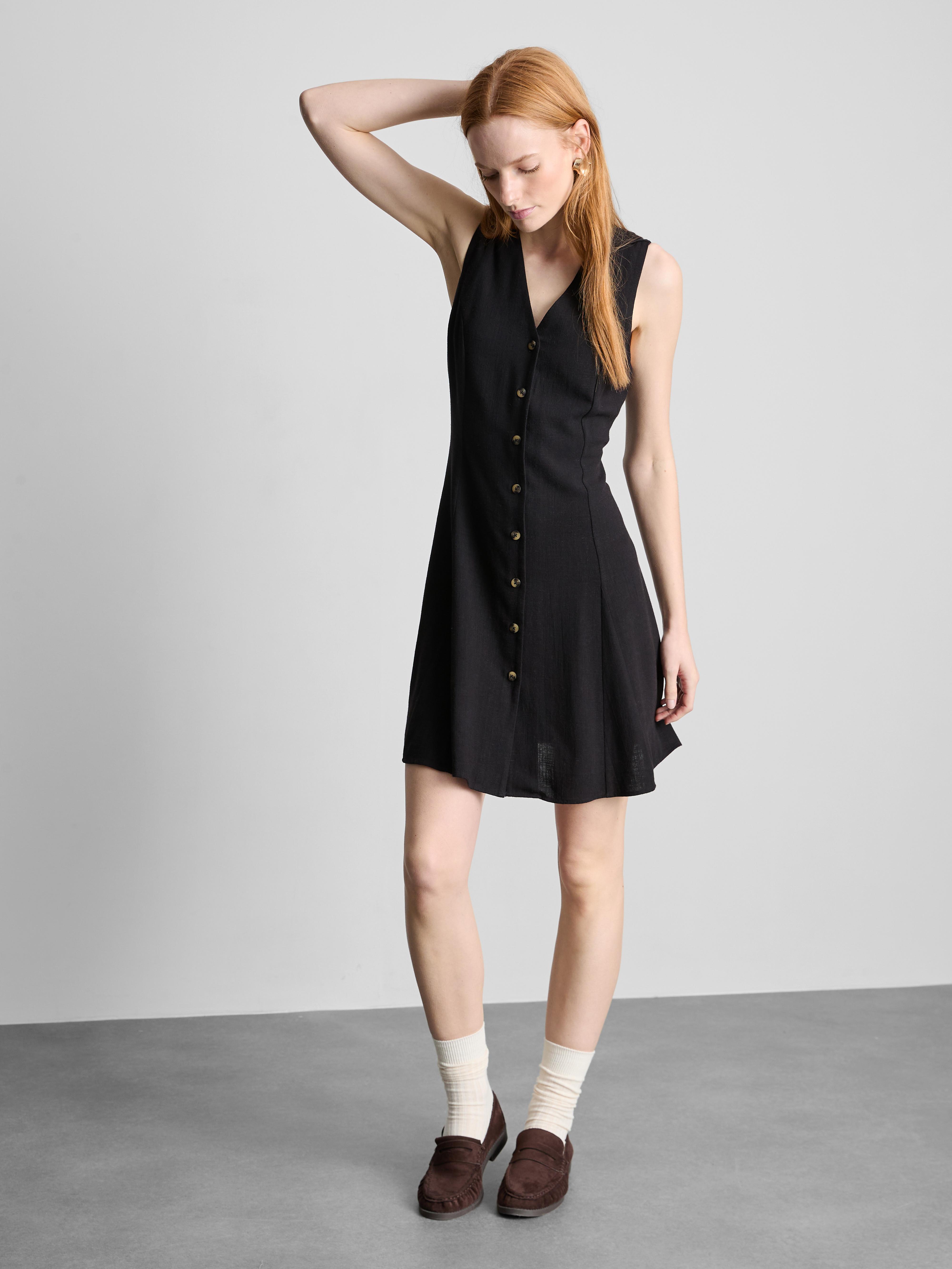 Ärmelloses Minikleid mit V-Ausschnitt