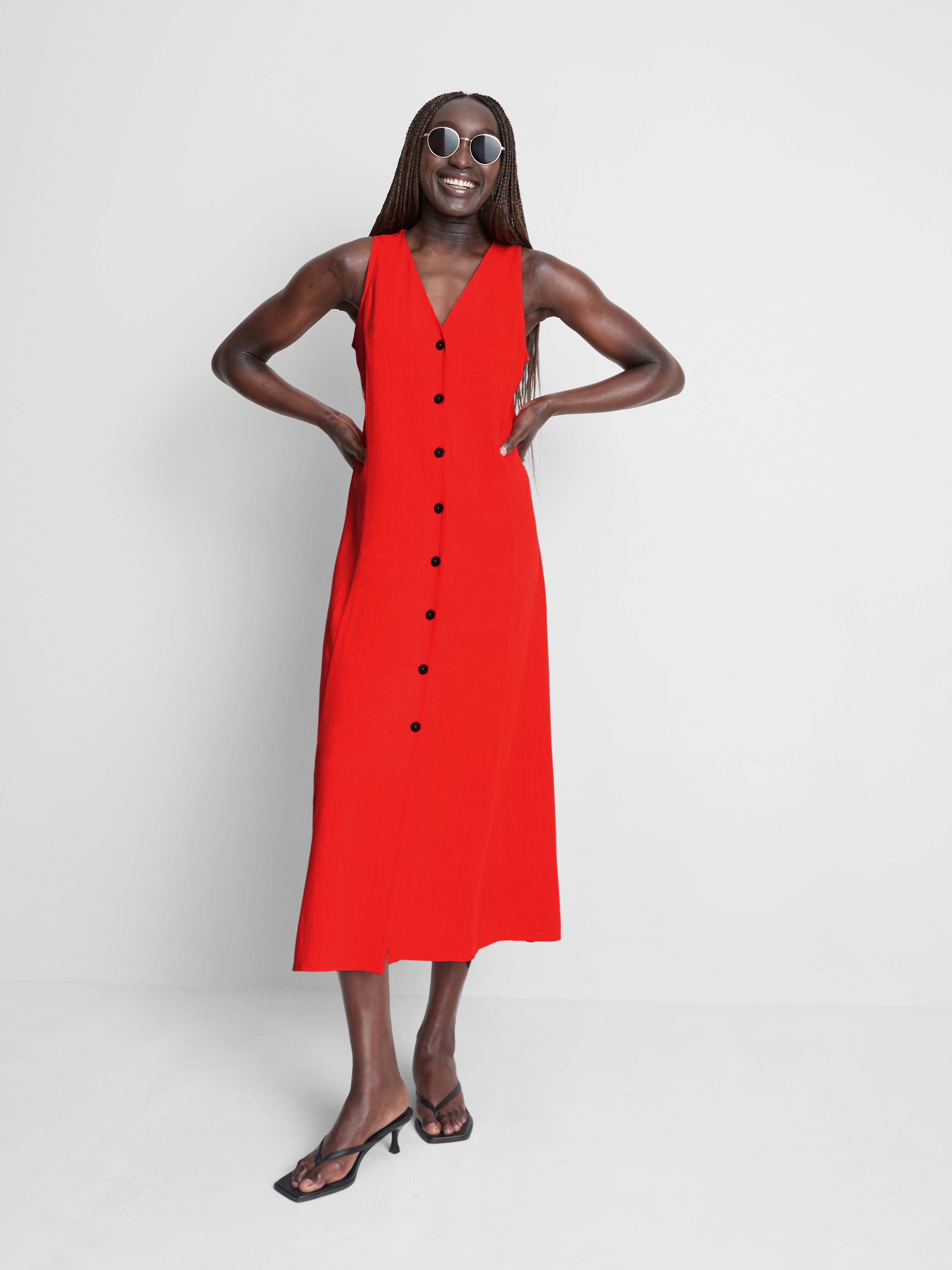 Maxikleid mit V-Ausschnitt und Knopfleiste Rot