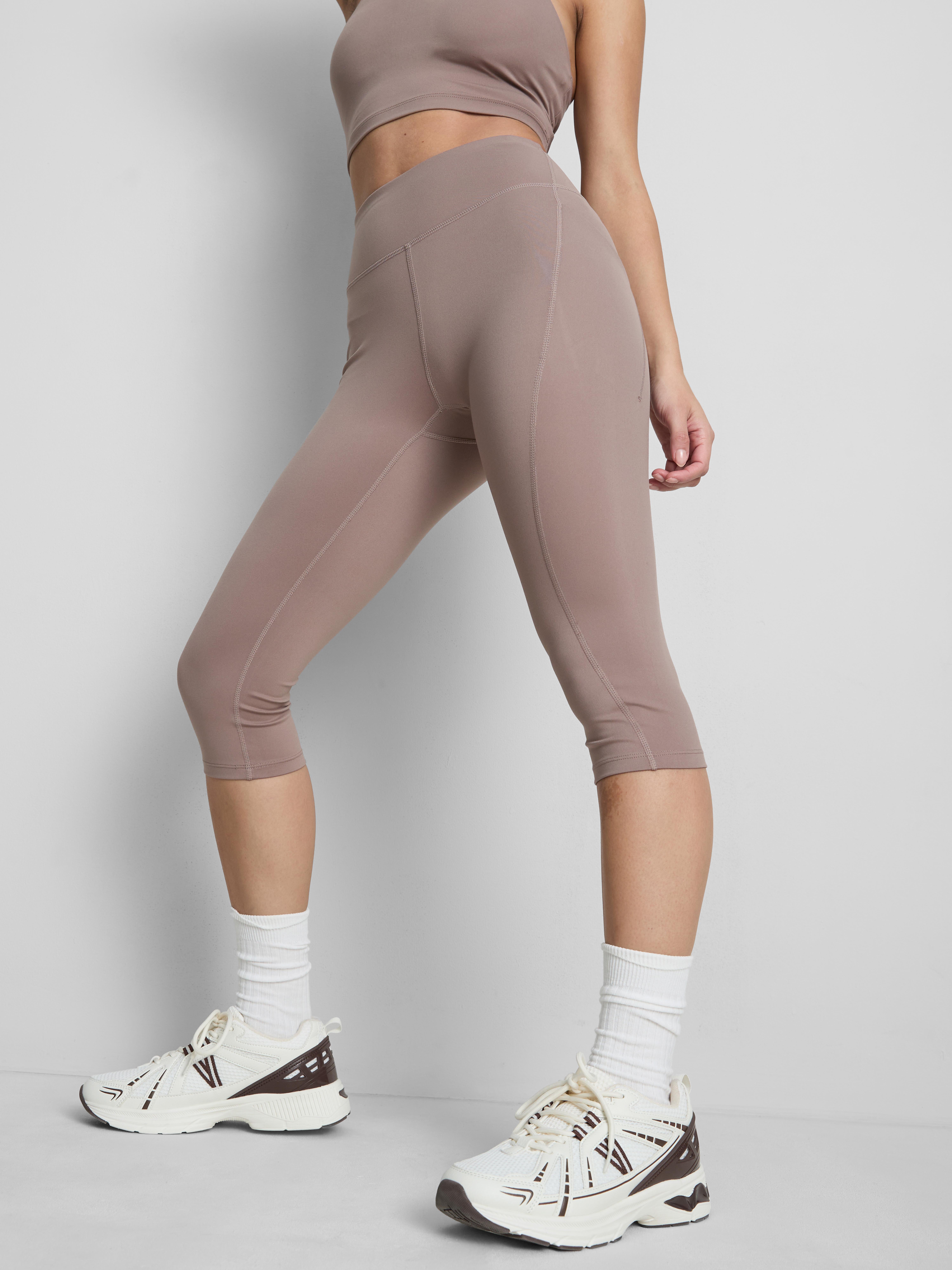 Magas derekú, sportos caprileggings