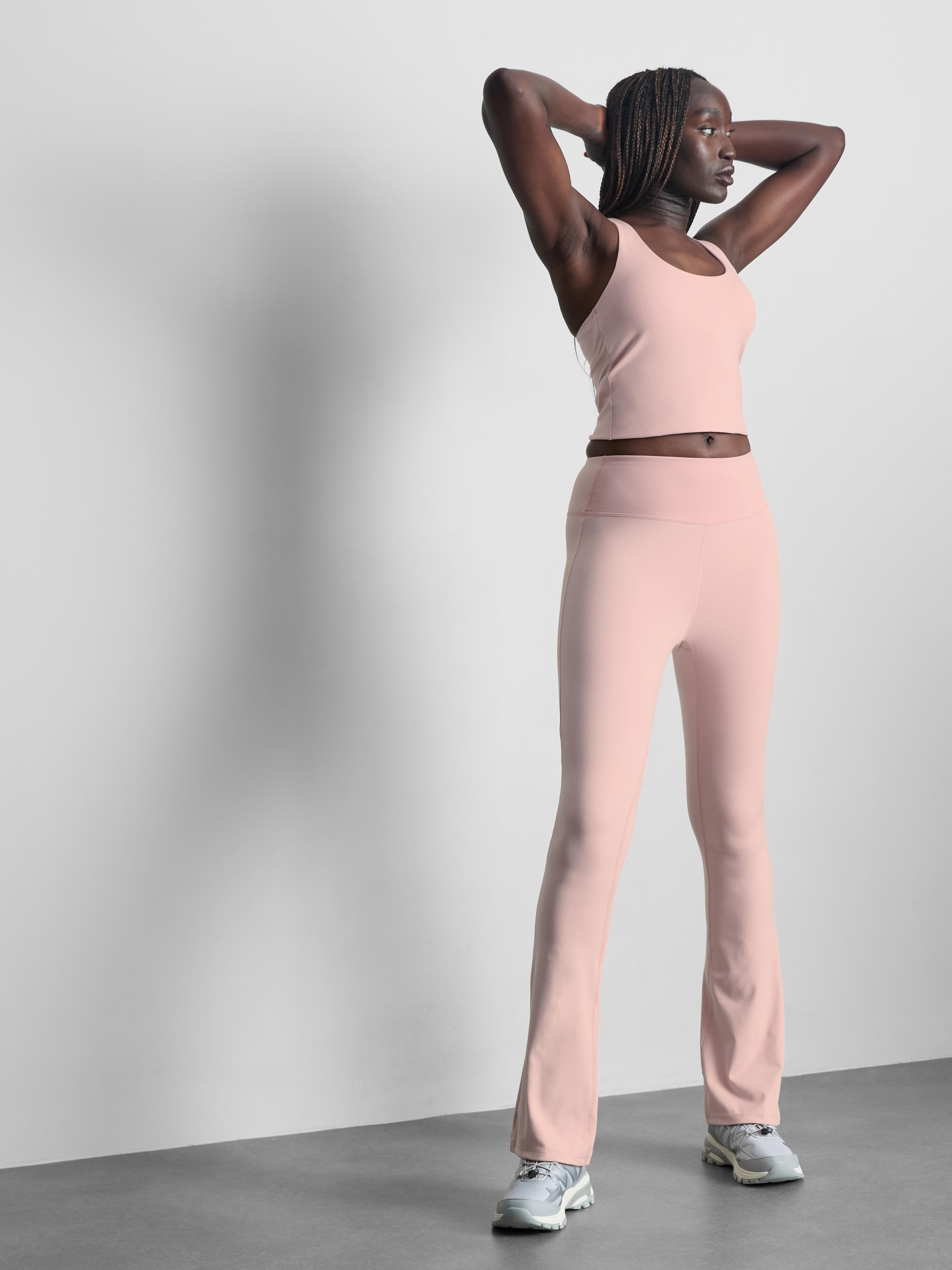 Leggings desportivas boca sino cintura subida