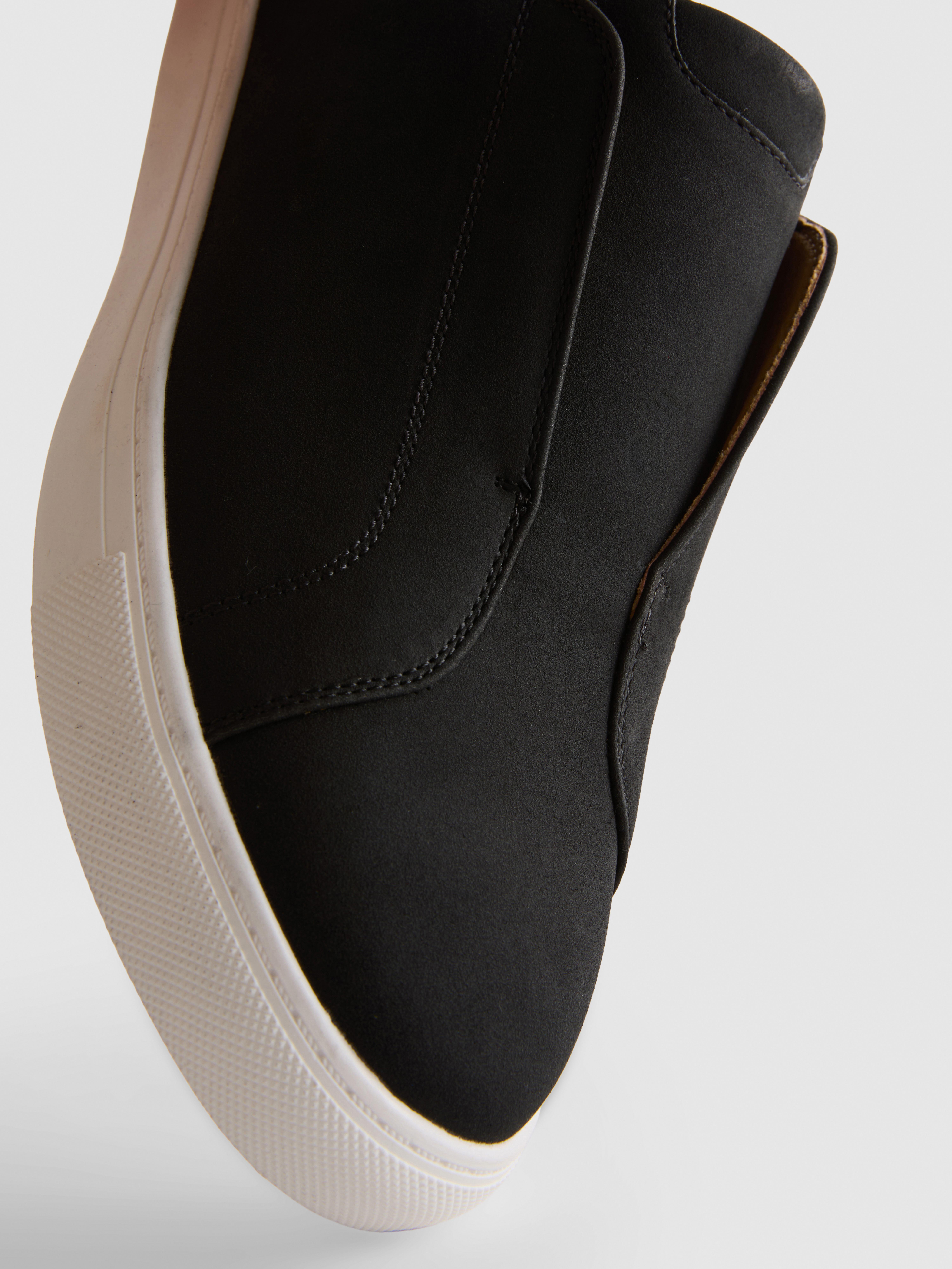 Slip-On Low Top Trainers
