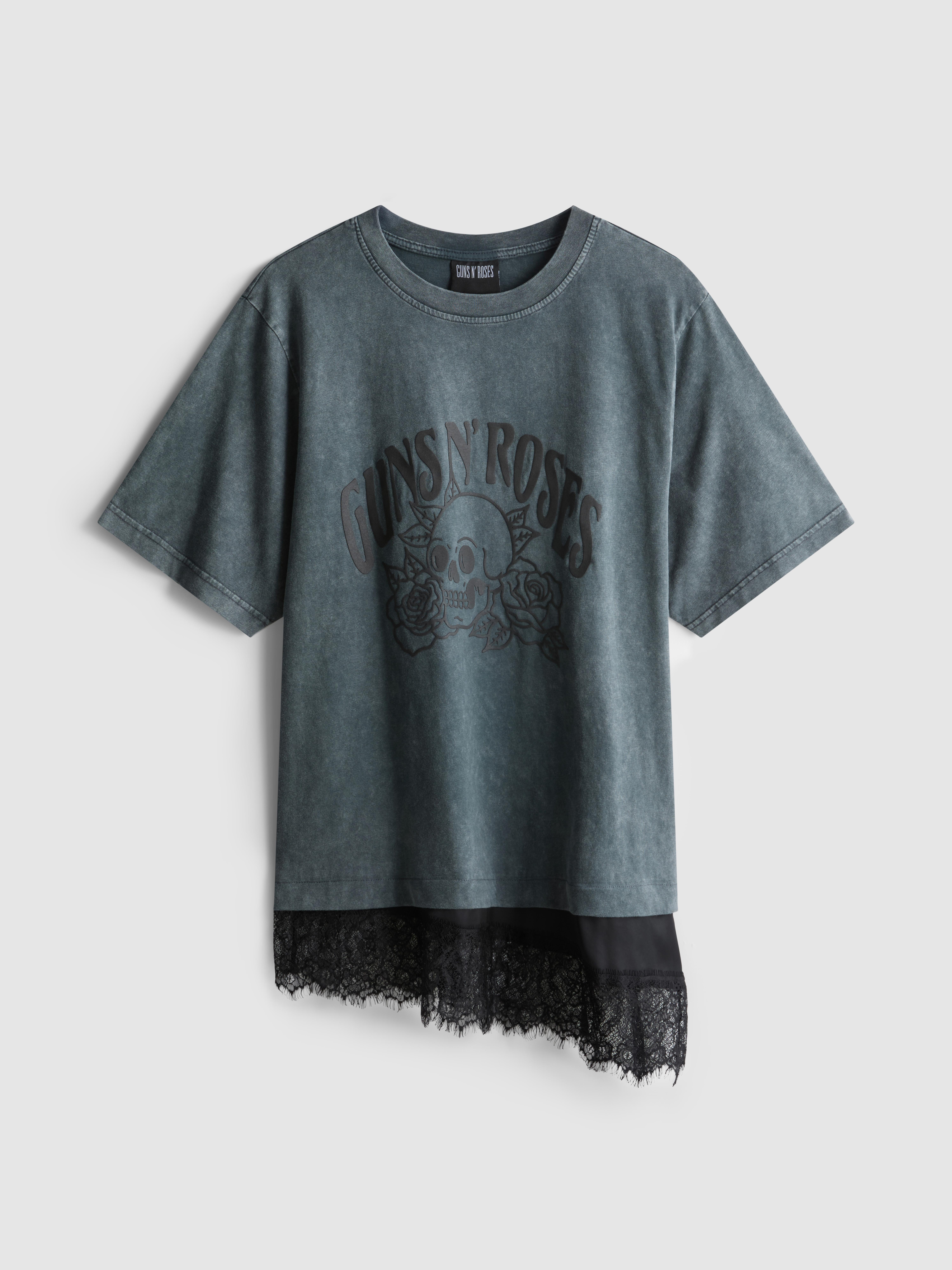 Women's Gray Guns N' Roses Lace Trim T-Shirt