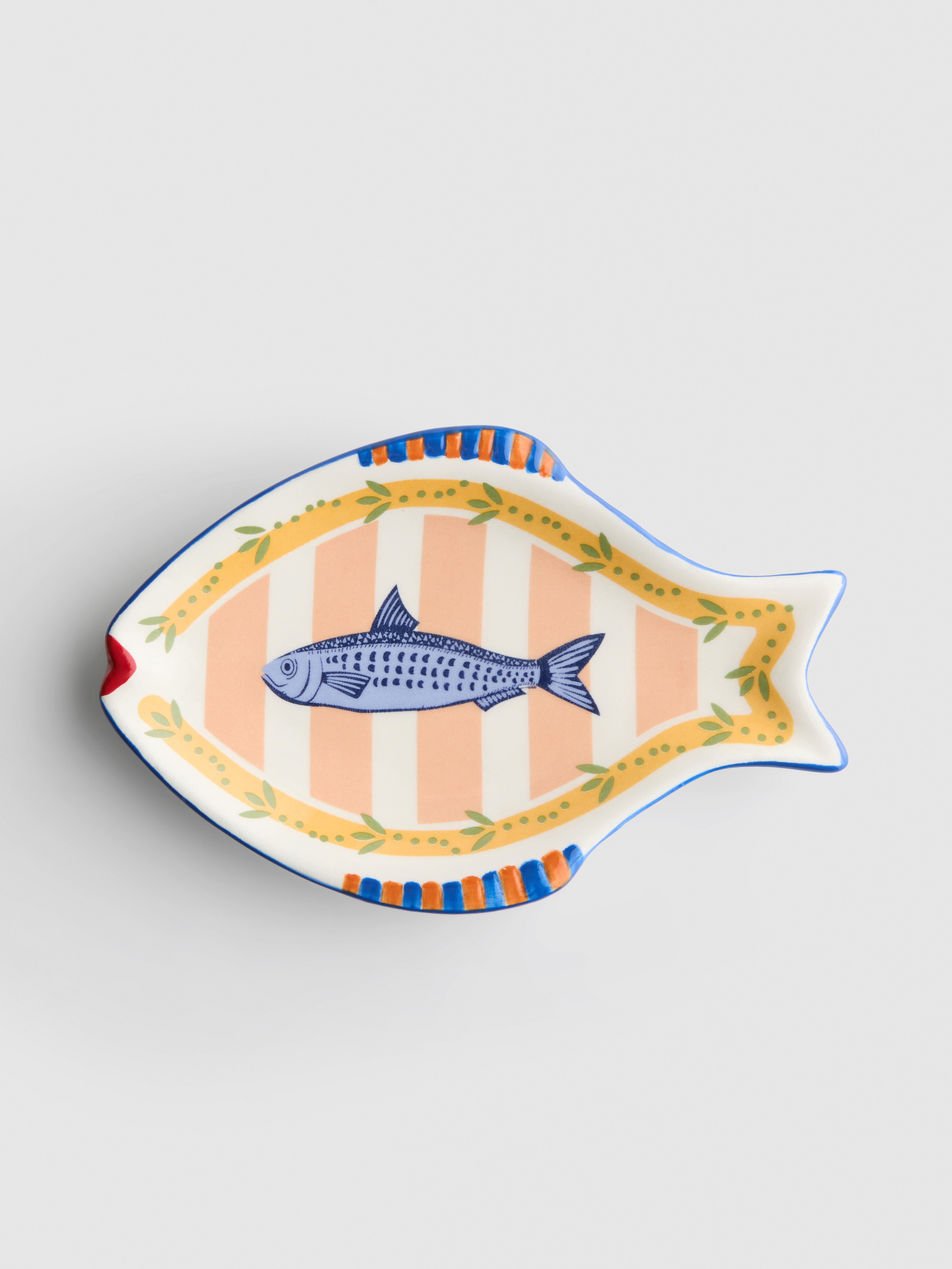Krožnik za drobnarije v obliki ribe