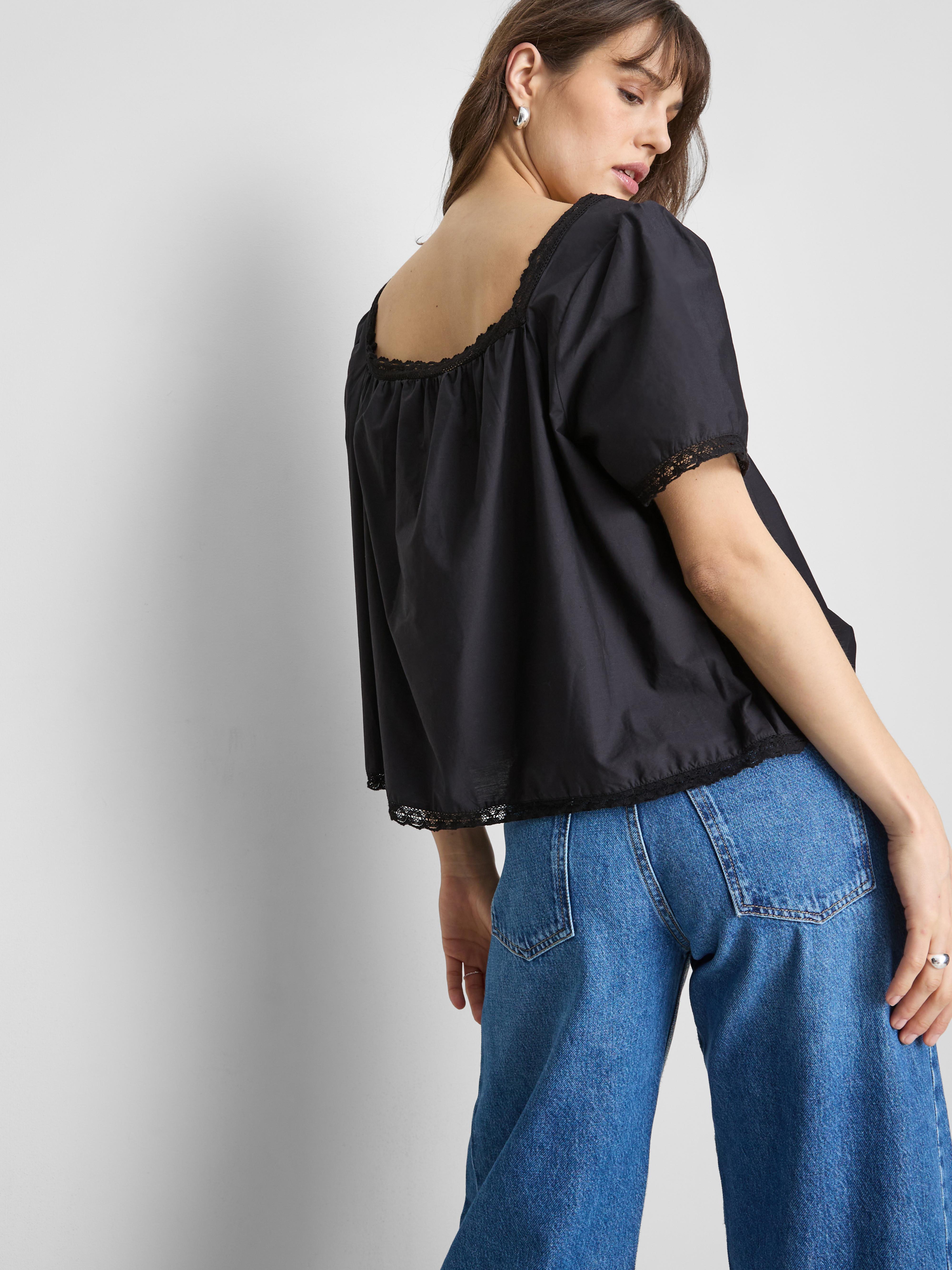 Blusa manga balão rebordo renda algodão