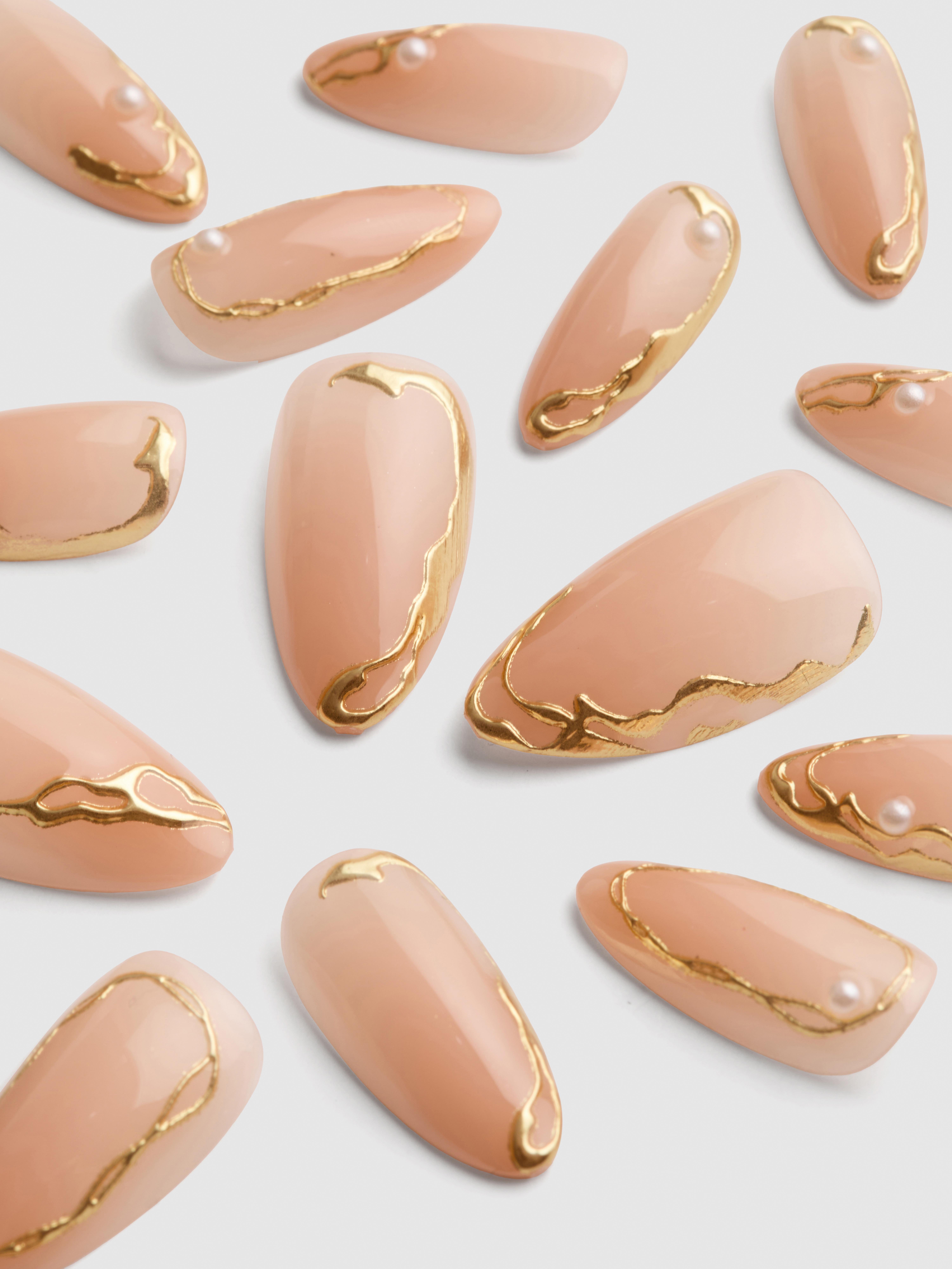 PS... Pro Puntige kunstnagels met geleffect