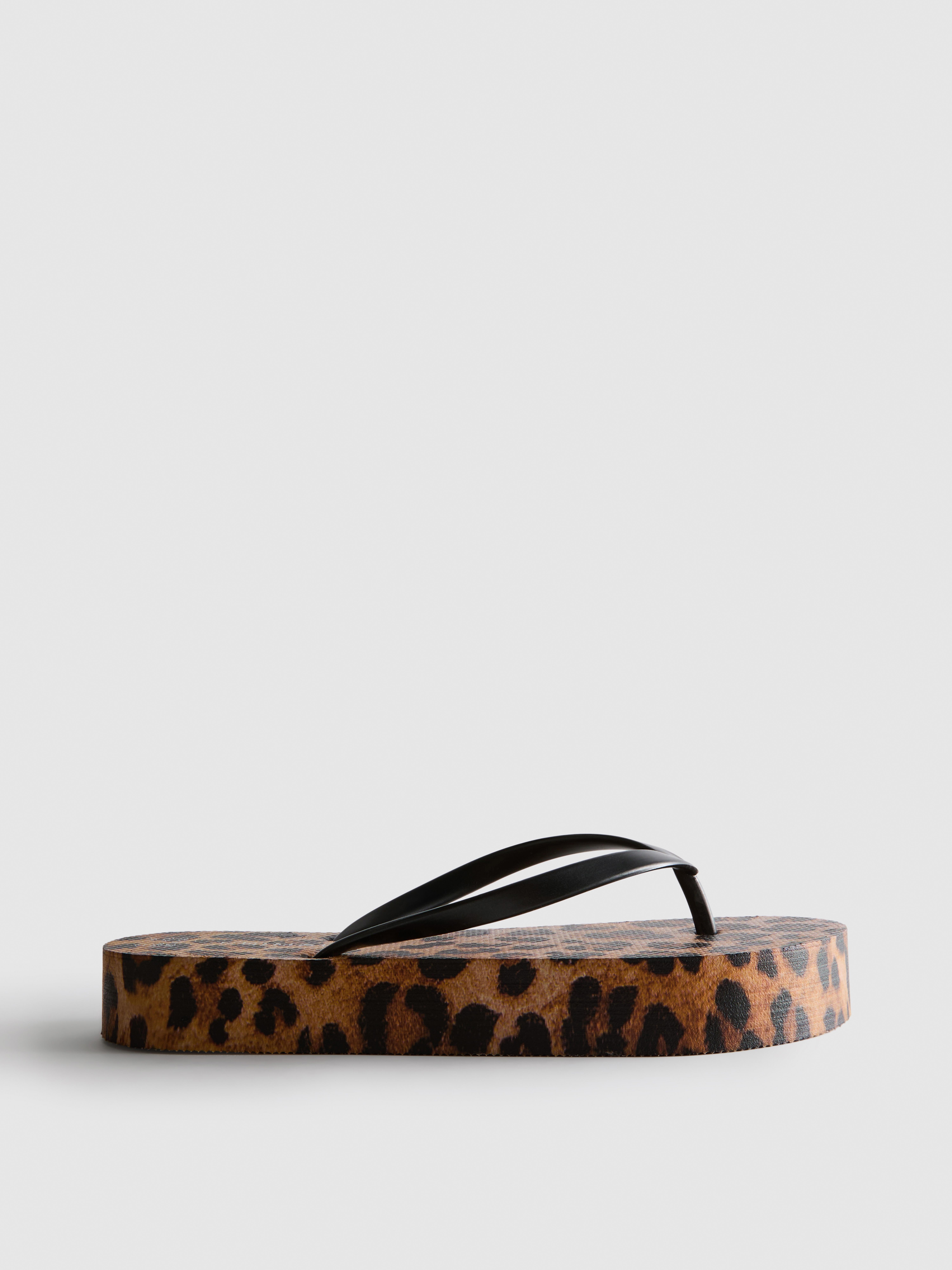 Leopard Print Flatform Flip Flops