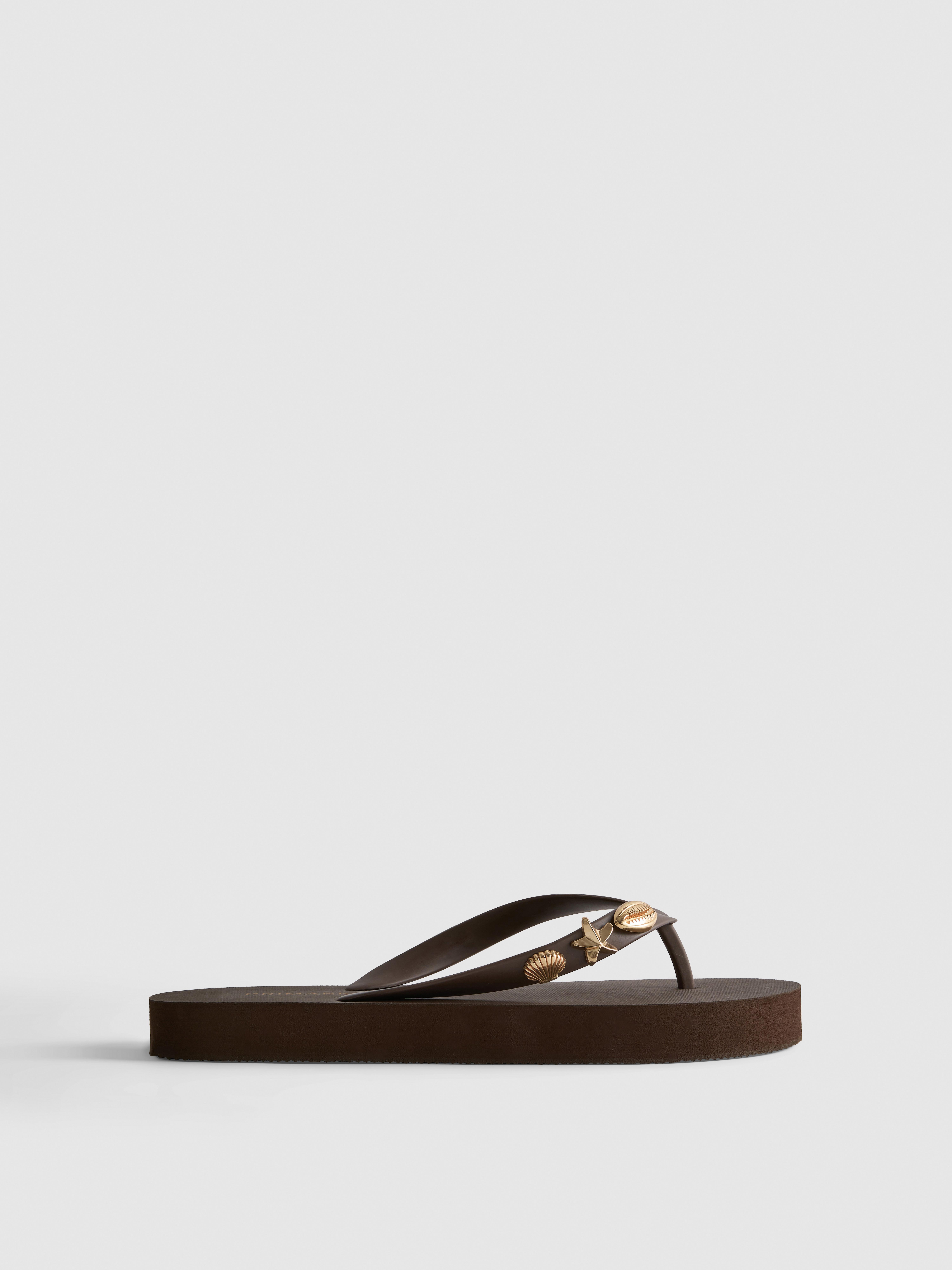 Flatform Shell Charm Flip Flops