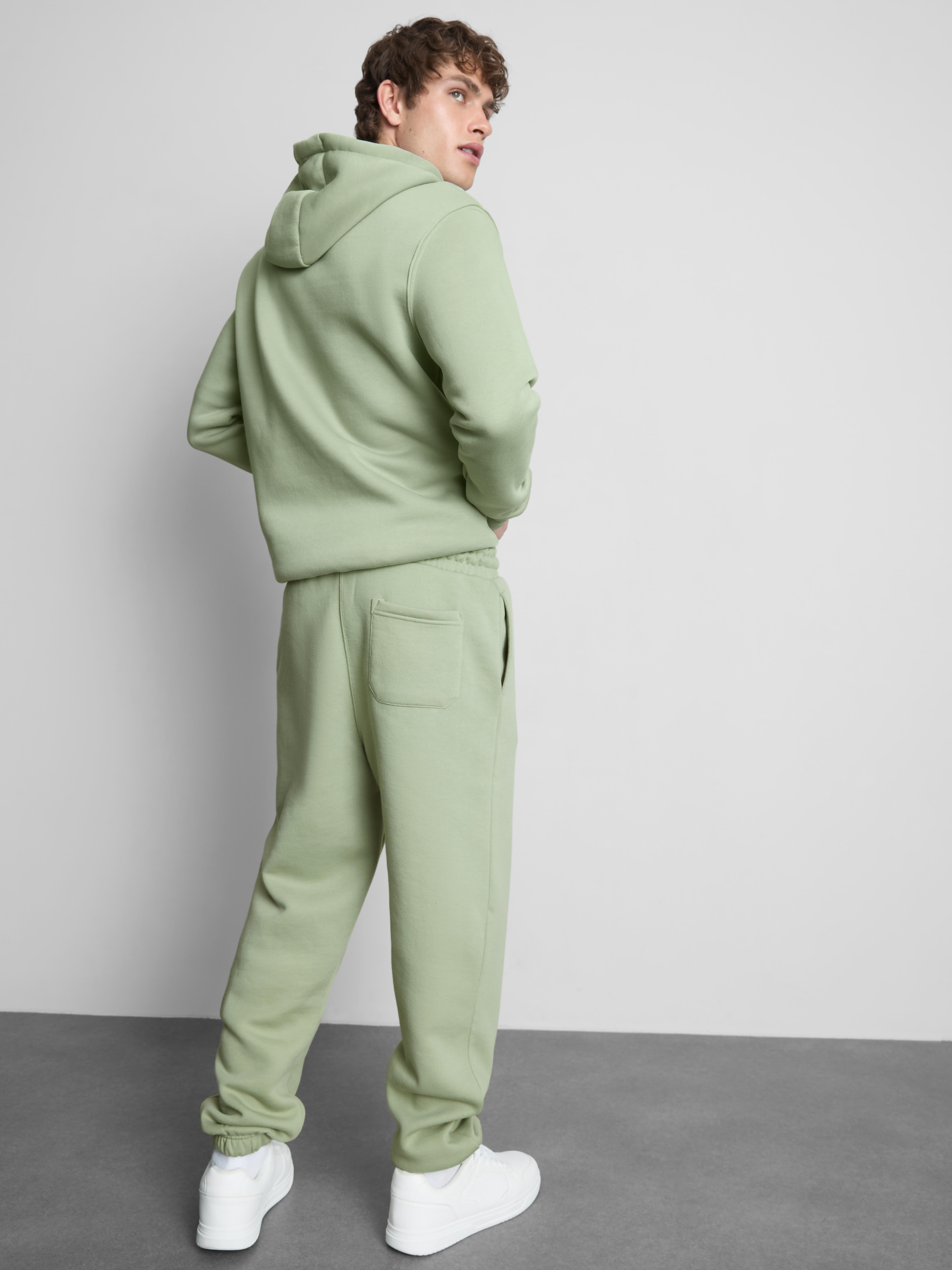 Essential Drawsring Joggers