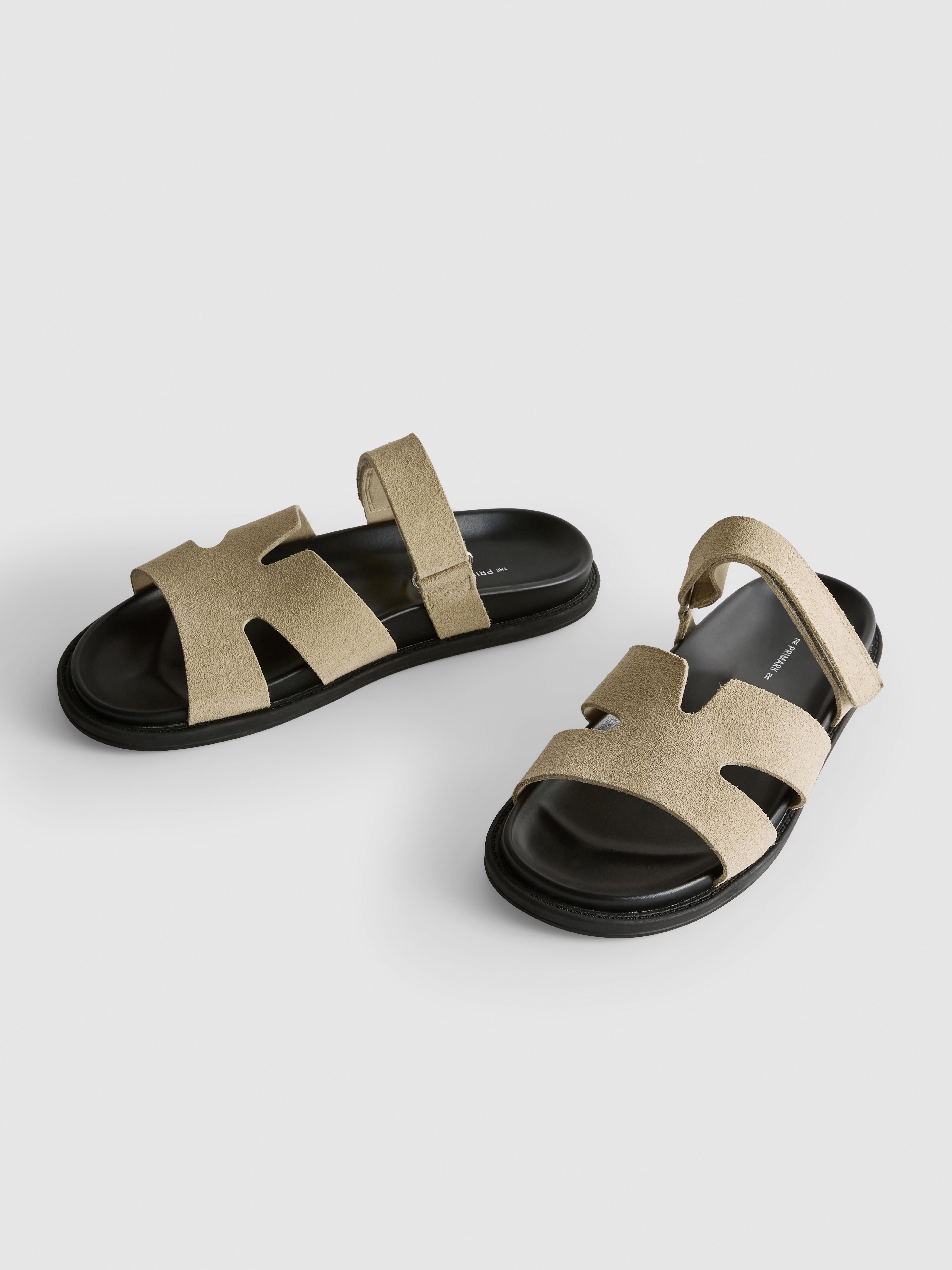 Sandalias con tiras de velcro de The Edit